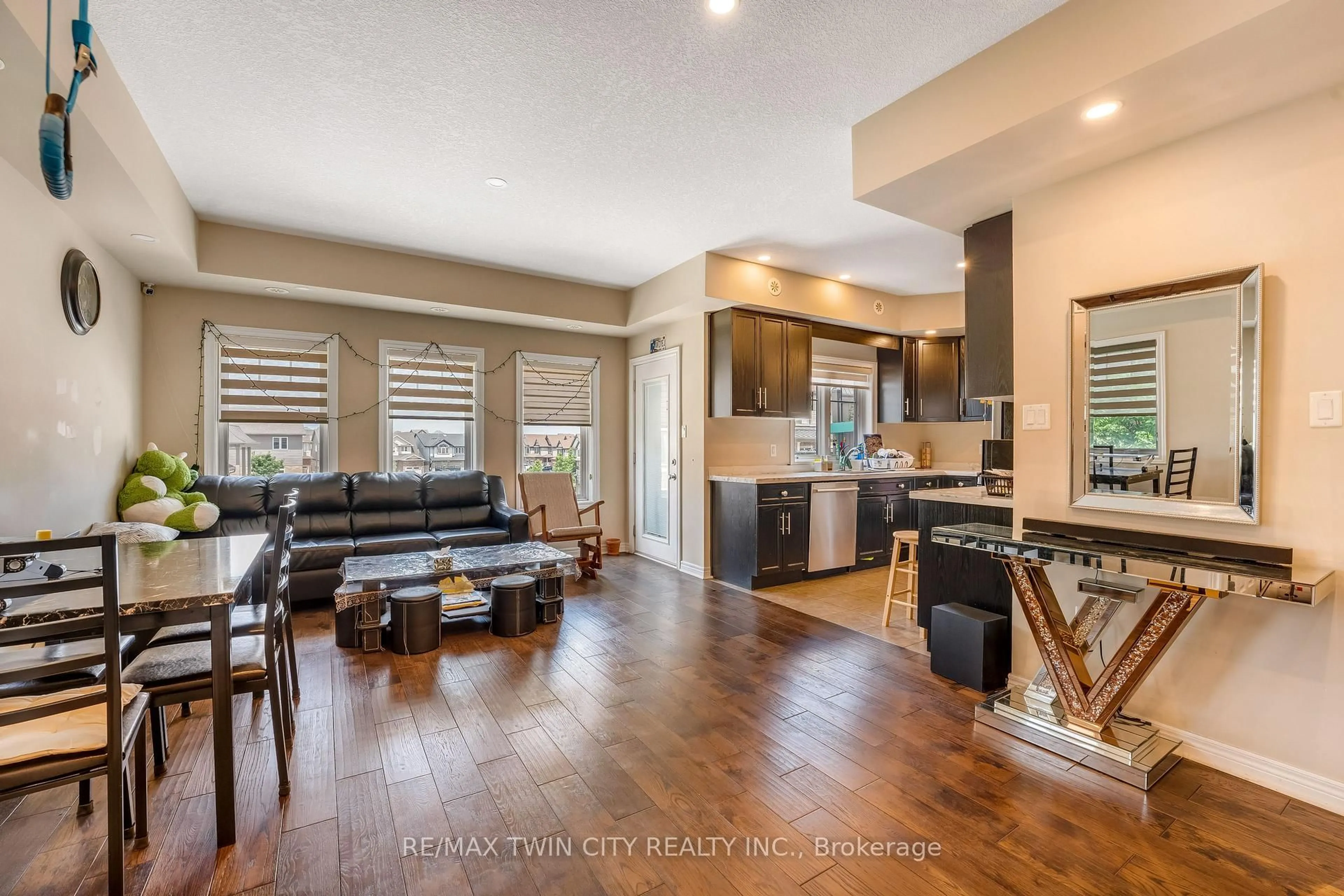 Open concept kitchen, unknown for 70 Willowrun Dr #F1, Kitchener Ontario N2A 0J3