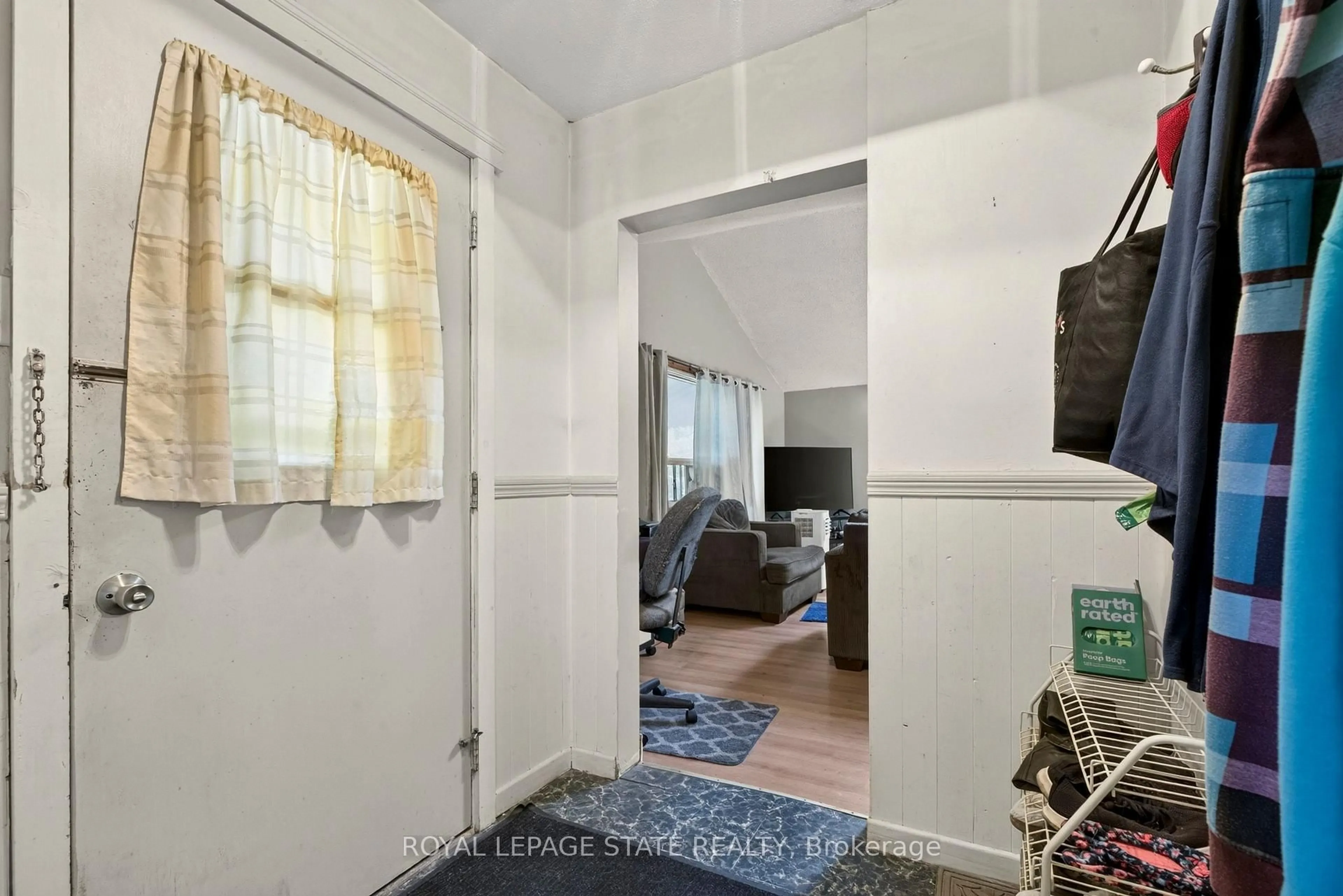 A pic of a room for 76 Teal Ave, Hamilton Ontario L8E 3B2