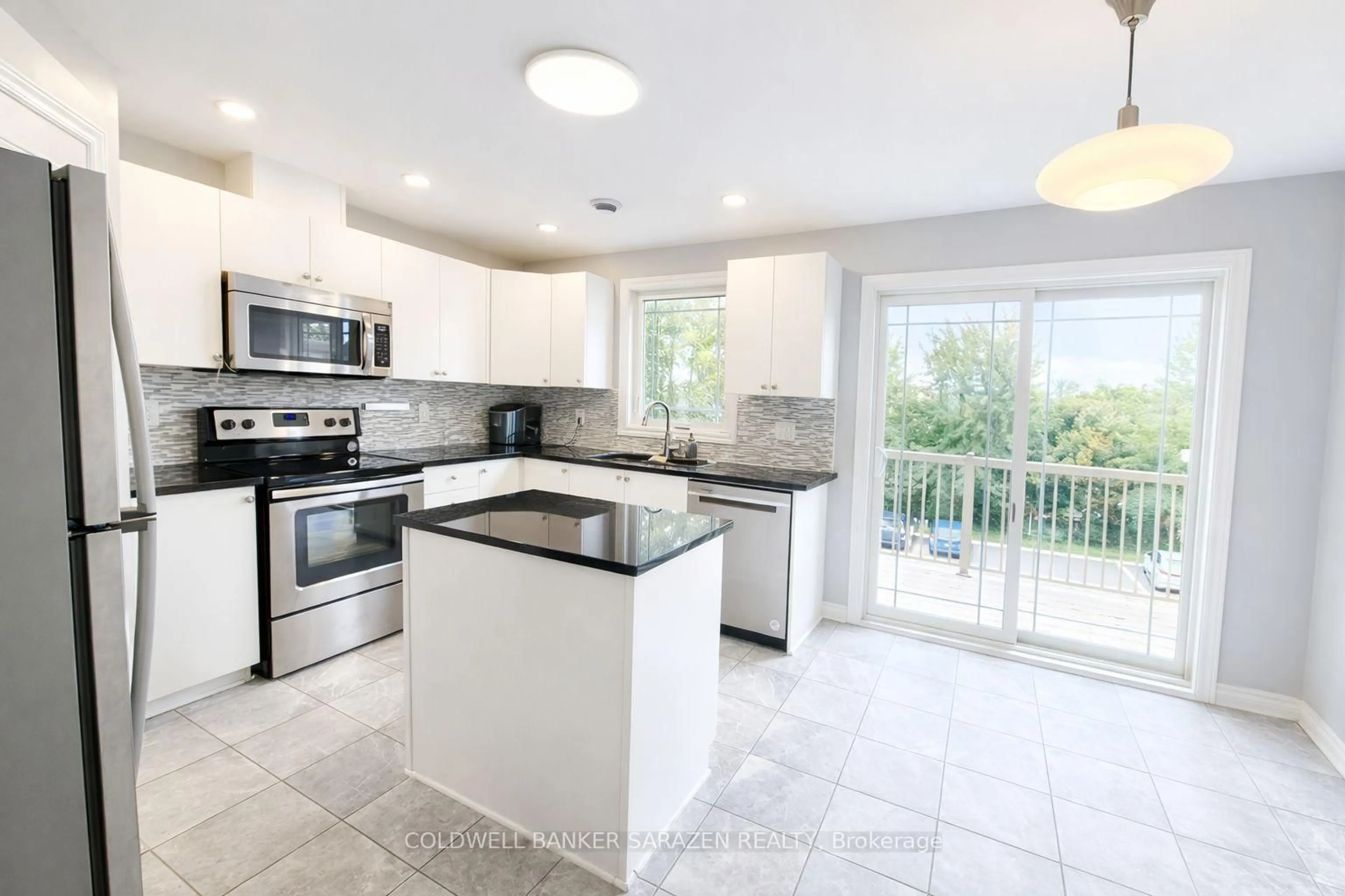 Open concept kitchen, ceramic/tile floor for 612 Danaca Private #39, Ottawa Ontario K1K 2V7