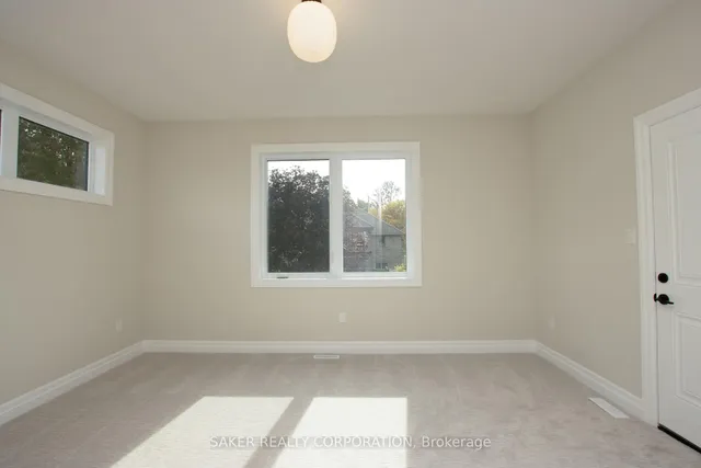 547 REGENT St, Strathroy-Caradoc 2