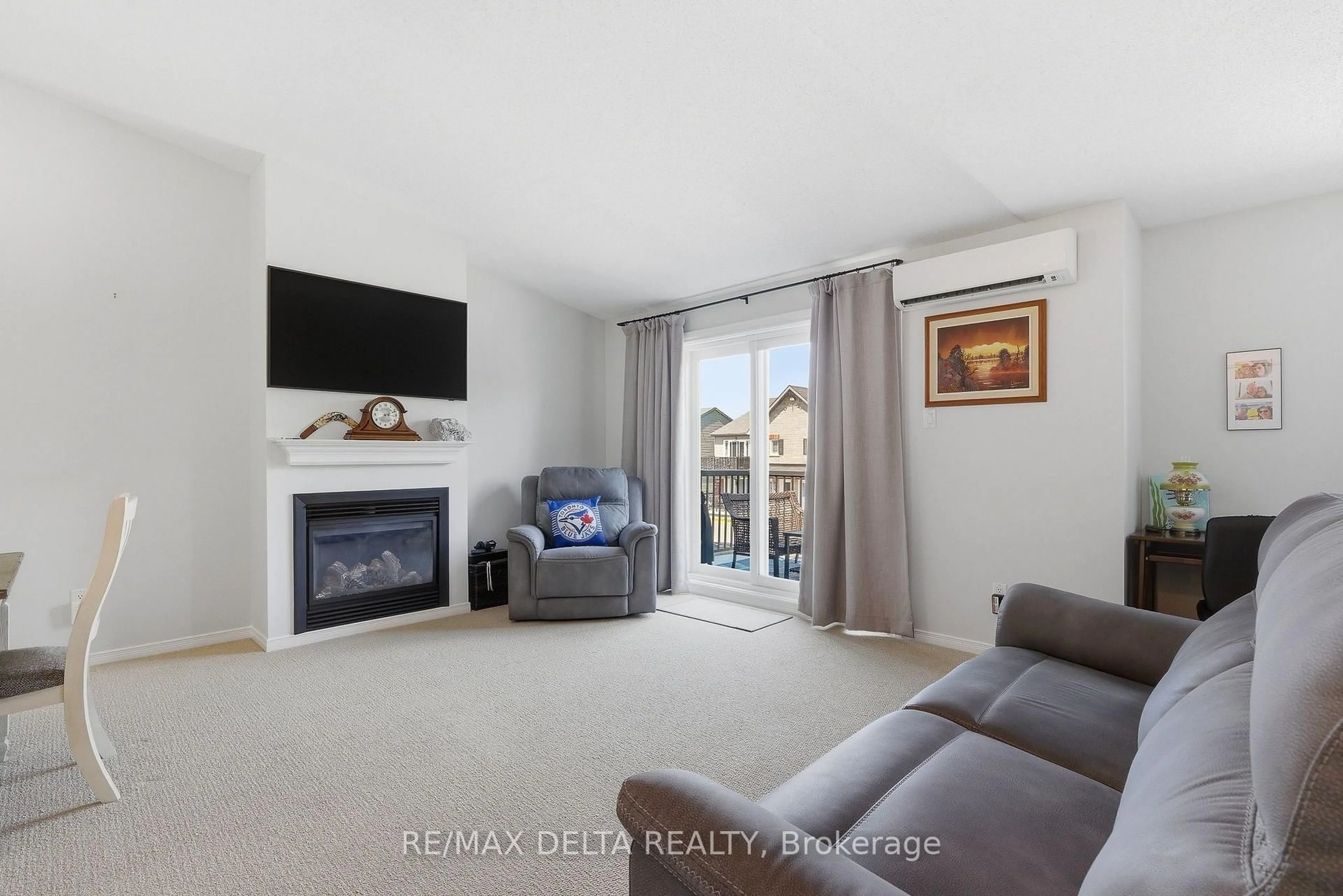 Living room with furniture, unknown for 204 Eliot St #603, Clarence-Rockland Ontario K4K 0G4