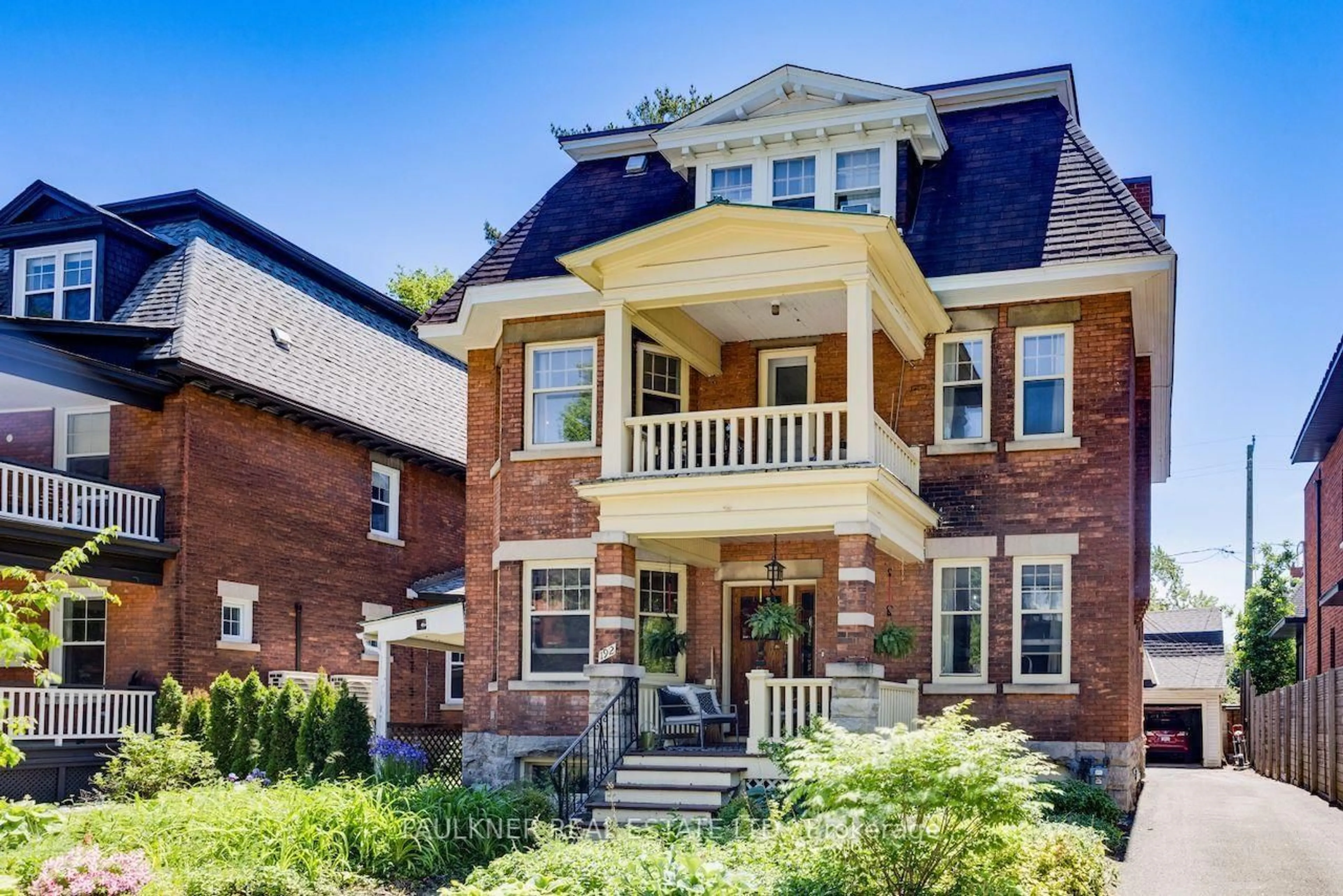 Home with brick exterior material, street for 192 Glebe Ave, Ottawa Ontario K1S 2C7