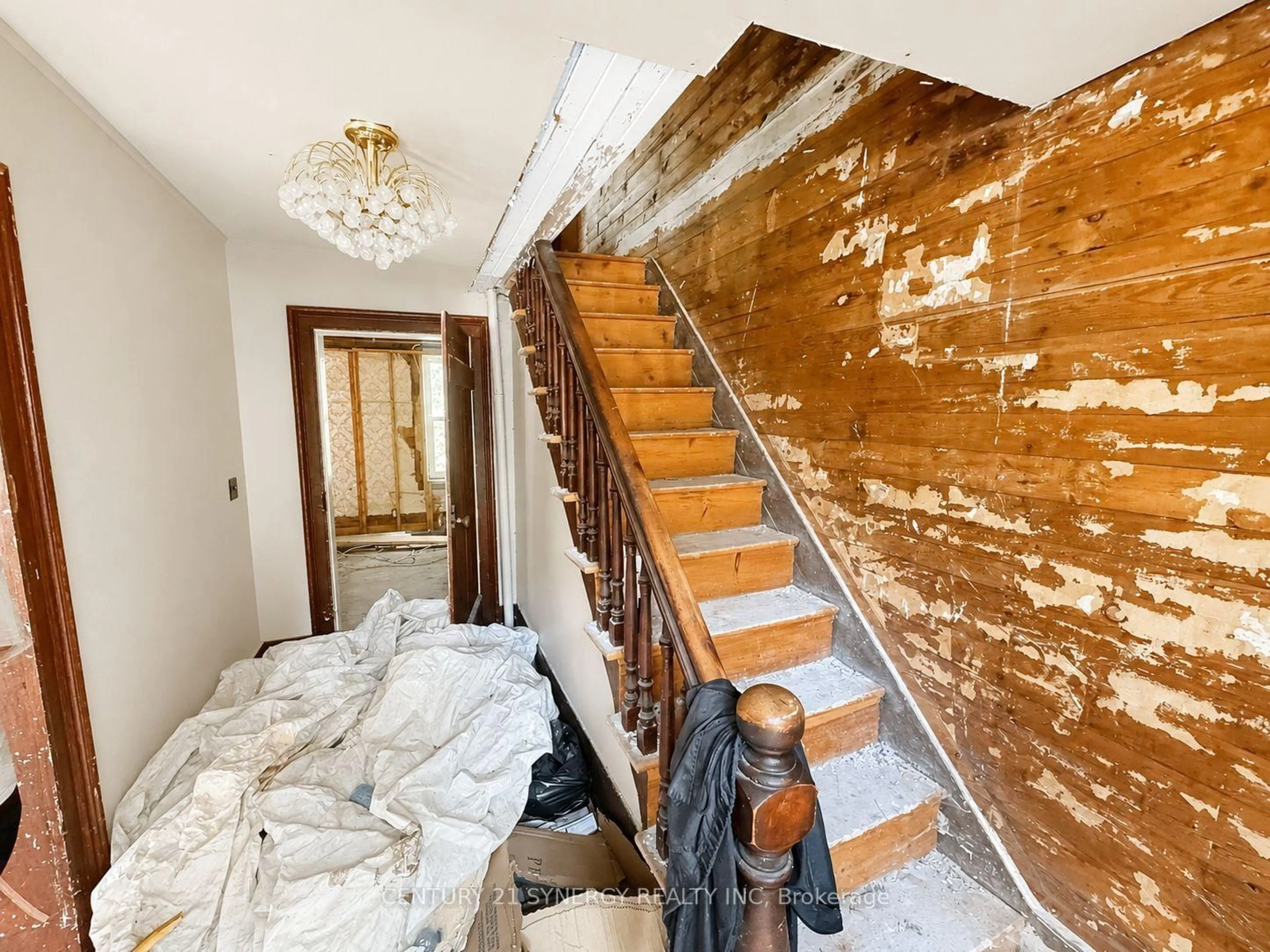 Stairs for 30 Kitley South Elmsley Townline Rd, Rideau Lakes Ontario K0G 1L0
