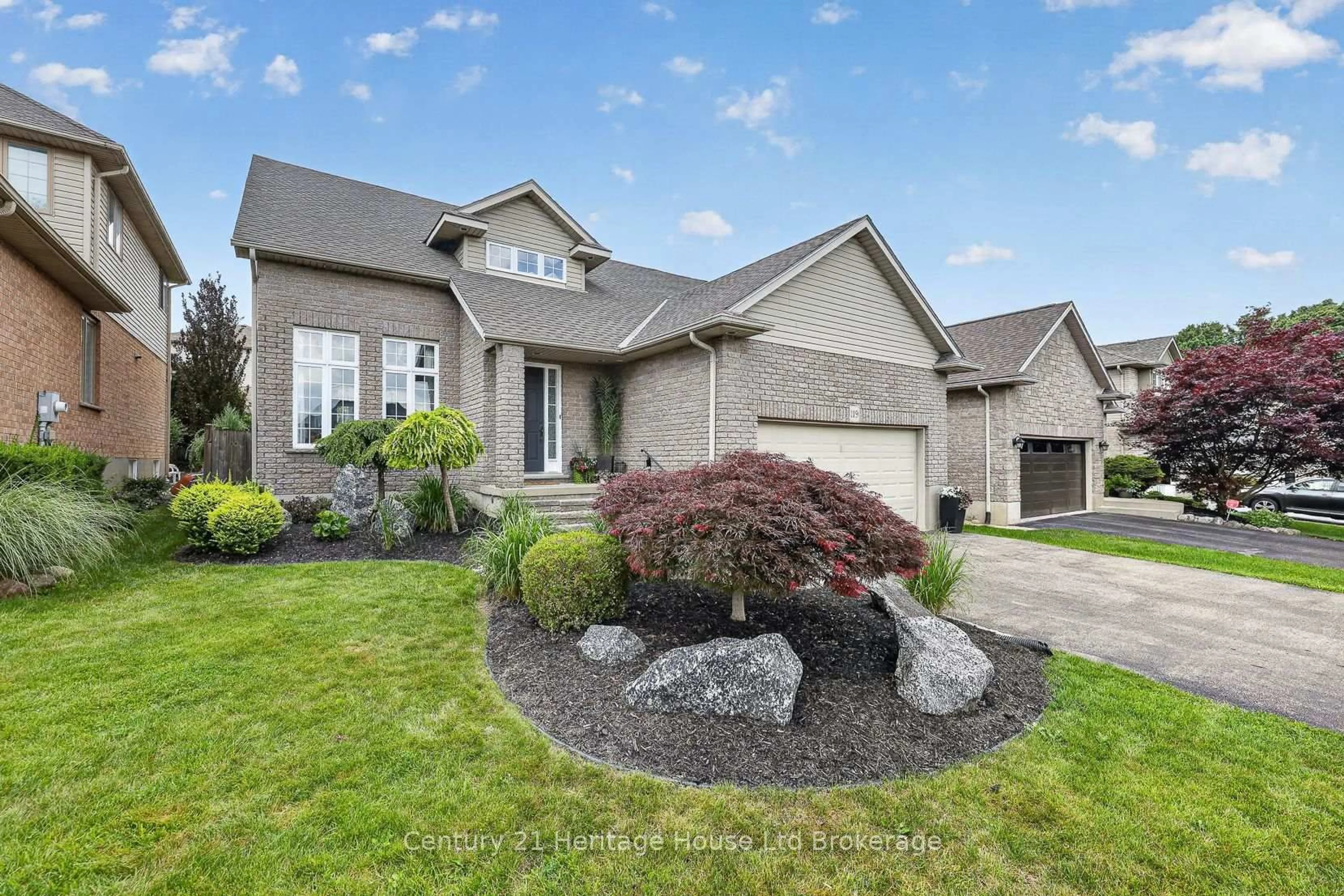 Home with brick exterior material, street for 119 Southview Crt, Woodstock Ontario N4S 9A5