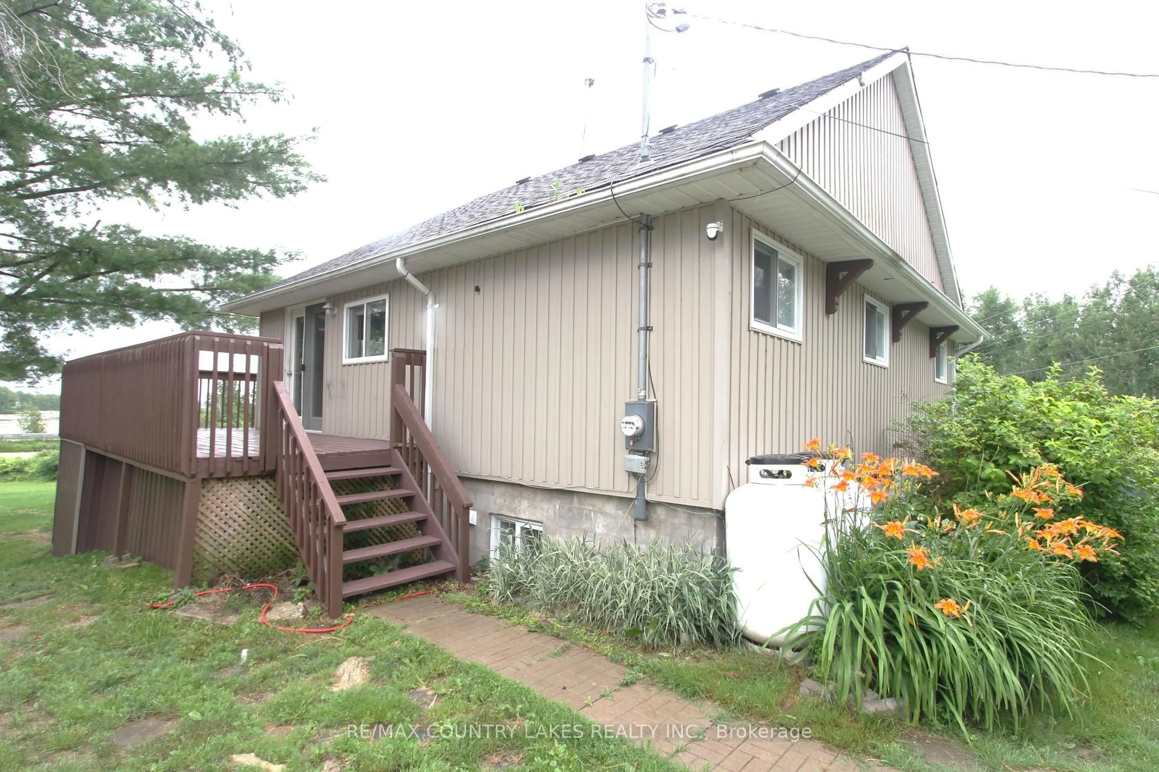 Unknown for 16 Hummingbird Lane, Kawartha Lakes Ontario L0K 1B0