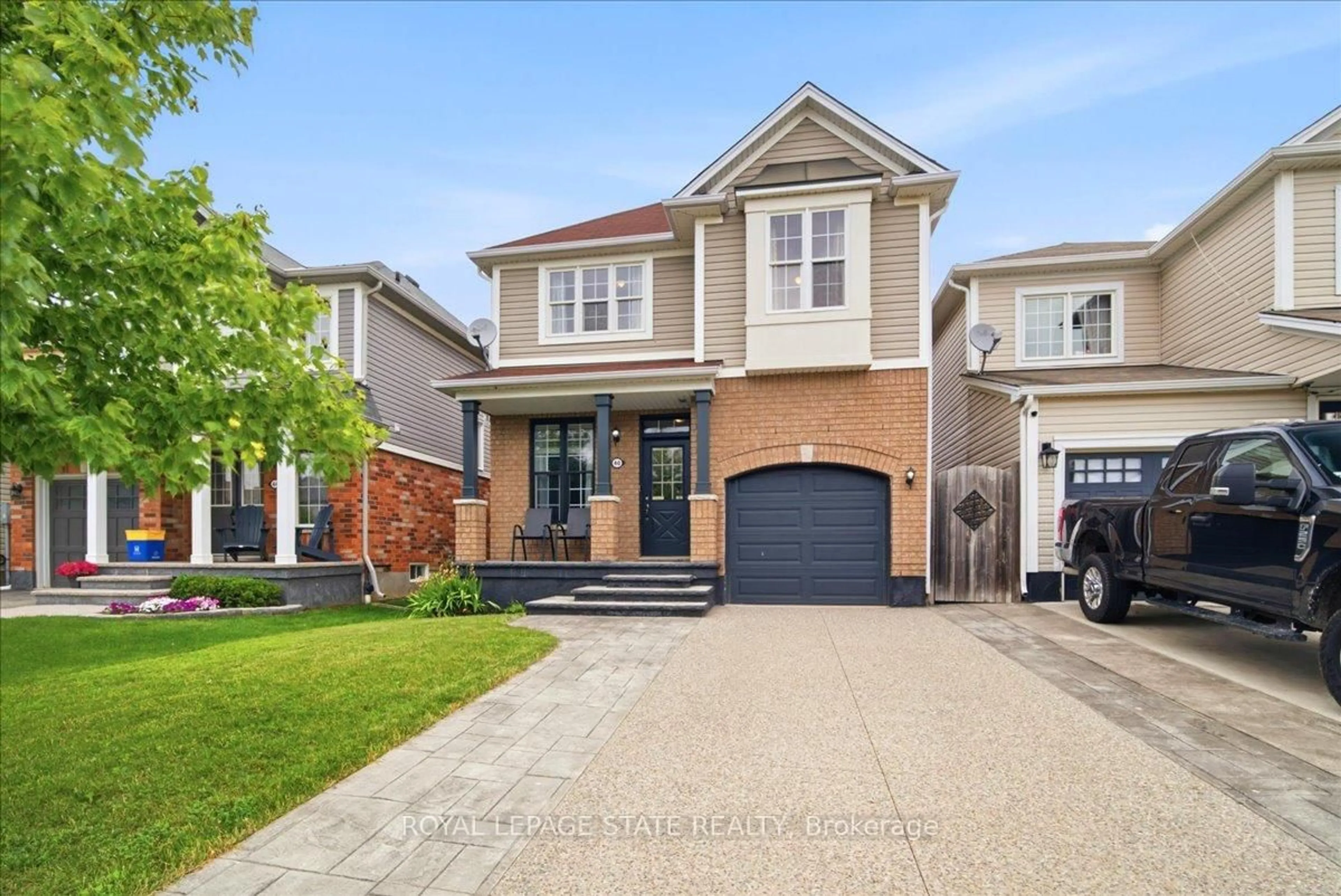 Home with brick exterior material, street for 40 Whitwell Way, Hamilton Ontario L0R 1C0