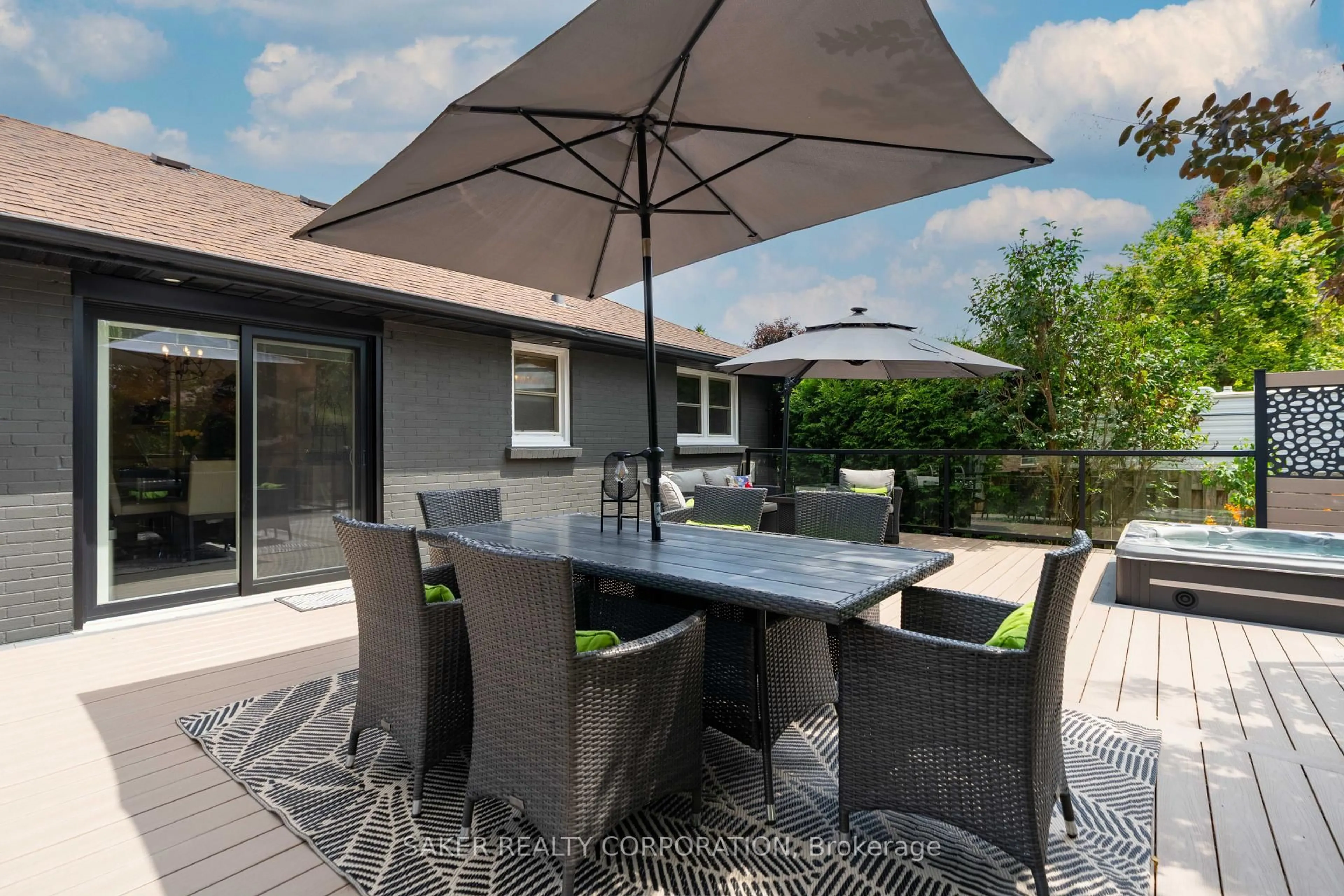 Patio, street for 1418 Helena Montague Ave, London South Ontario N6K 1Z2
