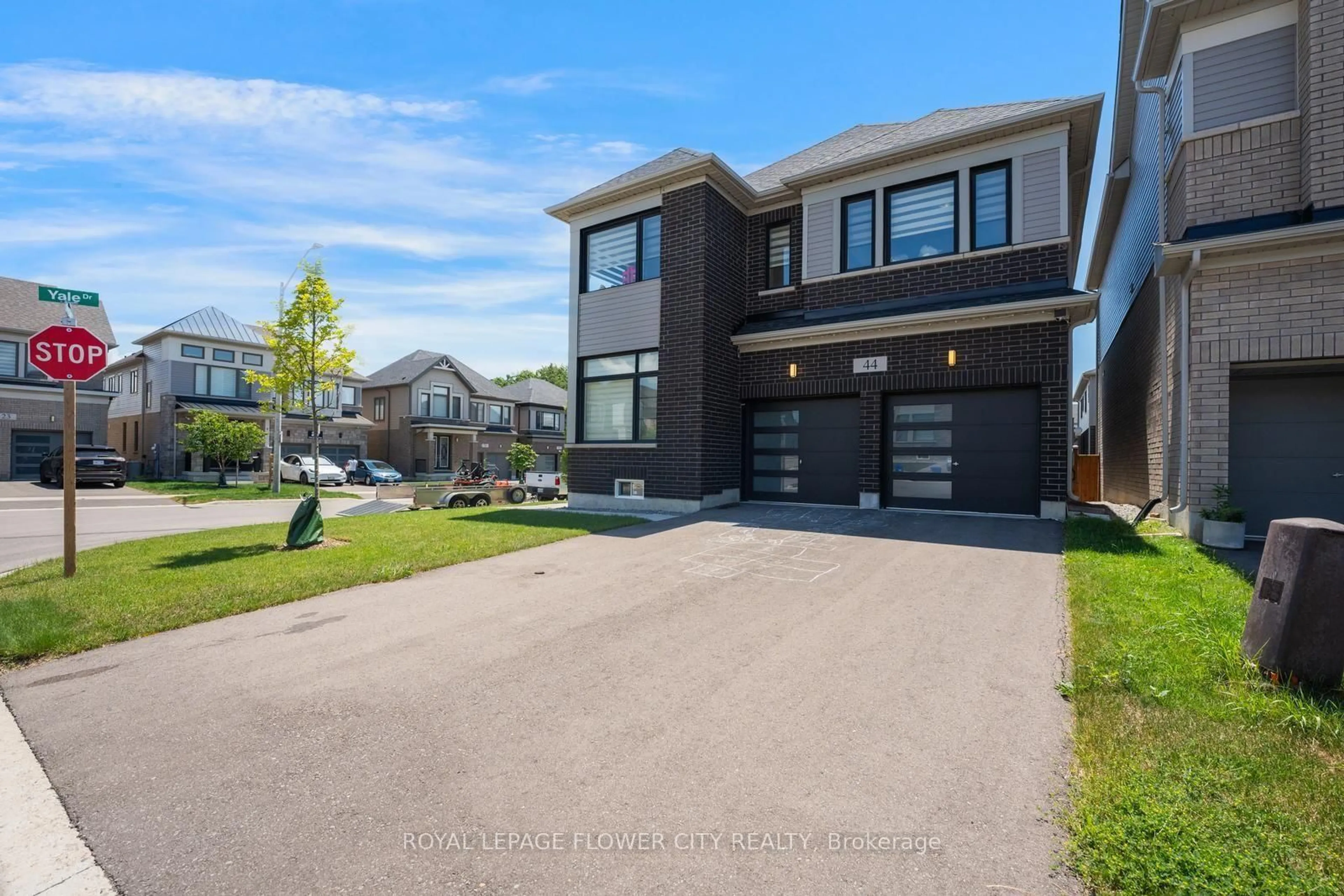 Home with brick exterior material, street for 44 Weylie St, Hamilton Ontario L0R 1W0