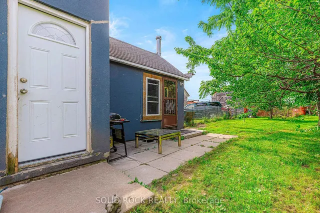 3022 John St, Edwardsburgh/Cardinal 3