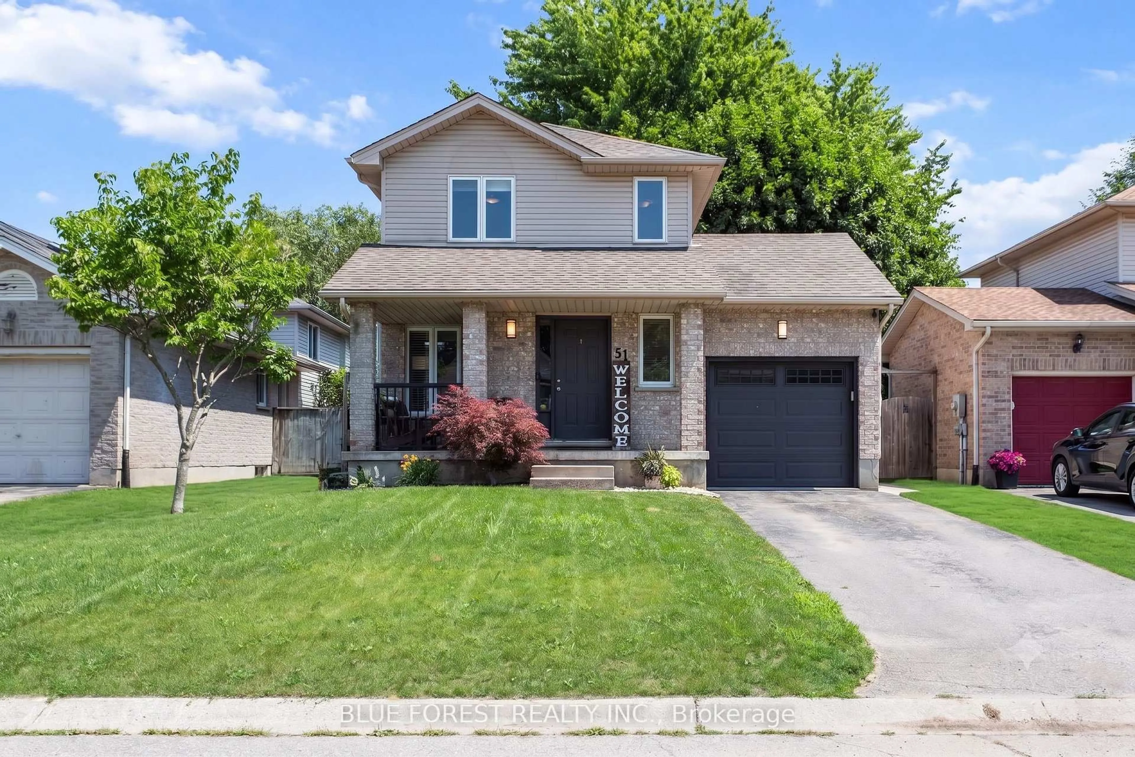 Home with brick exterior material, street for 51 Hickory Blvd, Strathroy-Caradoc Ontario N7G 4E9