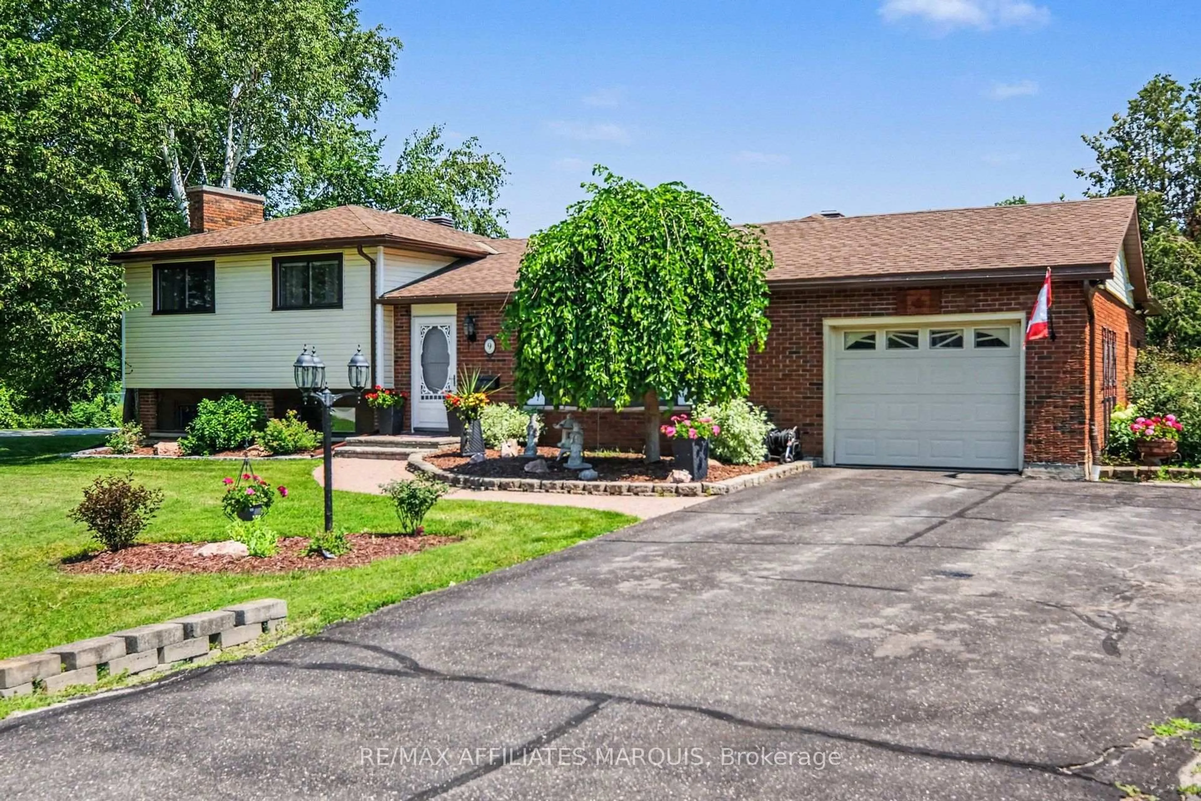 Home with vinyl exterior material, street for 9 Forest Dr, Rideau Lakes Ontario K7A 4S5