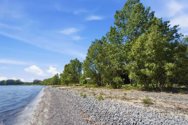 26 Welsh Lane, Prince Edward County 5