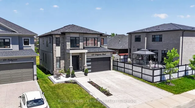 123 Dulgaren St, Hamilton 5