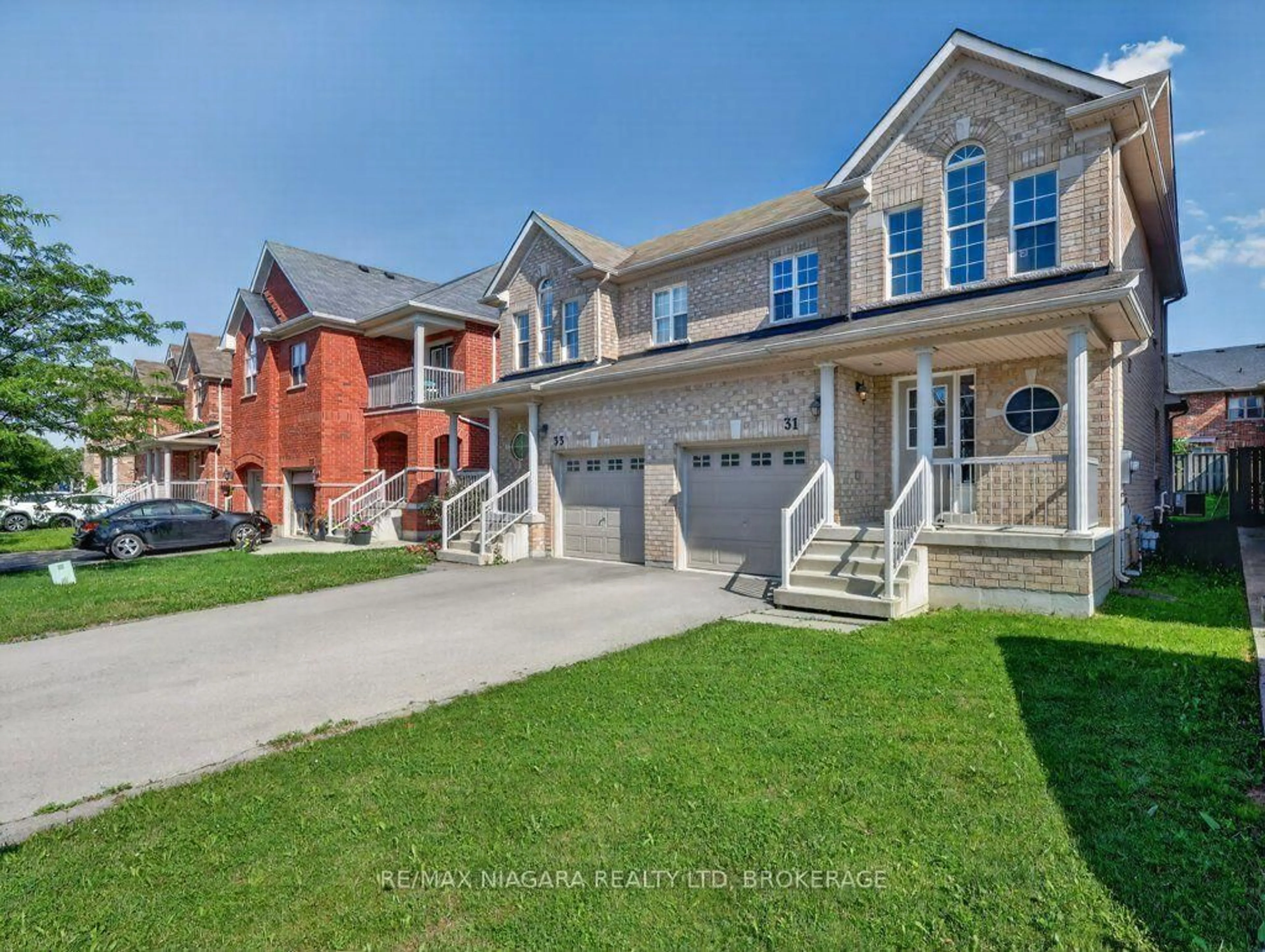 Home with brick exterior material, street for 31 Haynes Crt, Niagara-on-the-Lake Ontario L0S 1J0