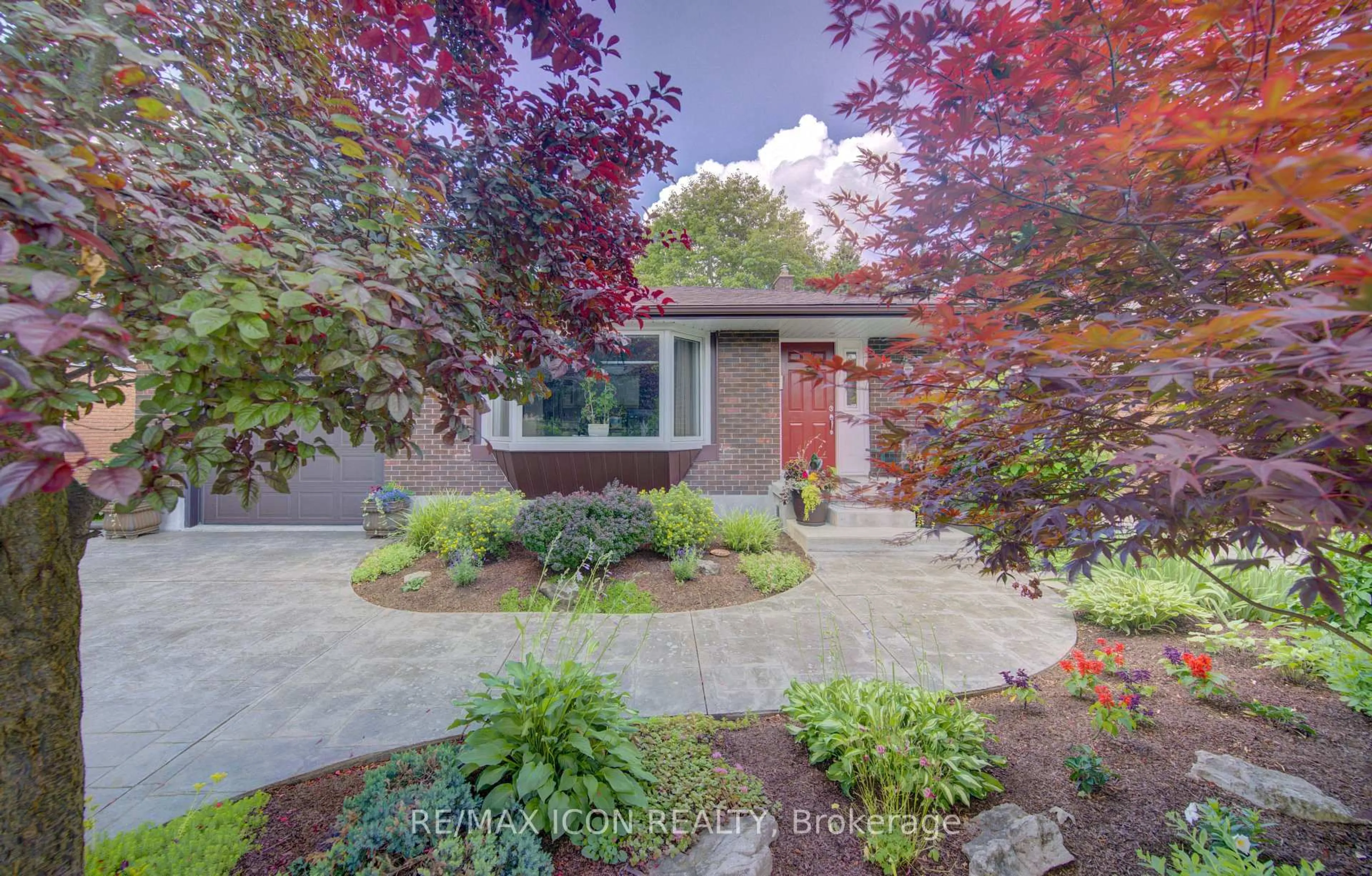 Home with brick exterior material, street for 93 Briargate Dr, Kitchener Ontario N2E 2J4
