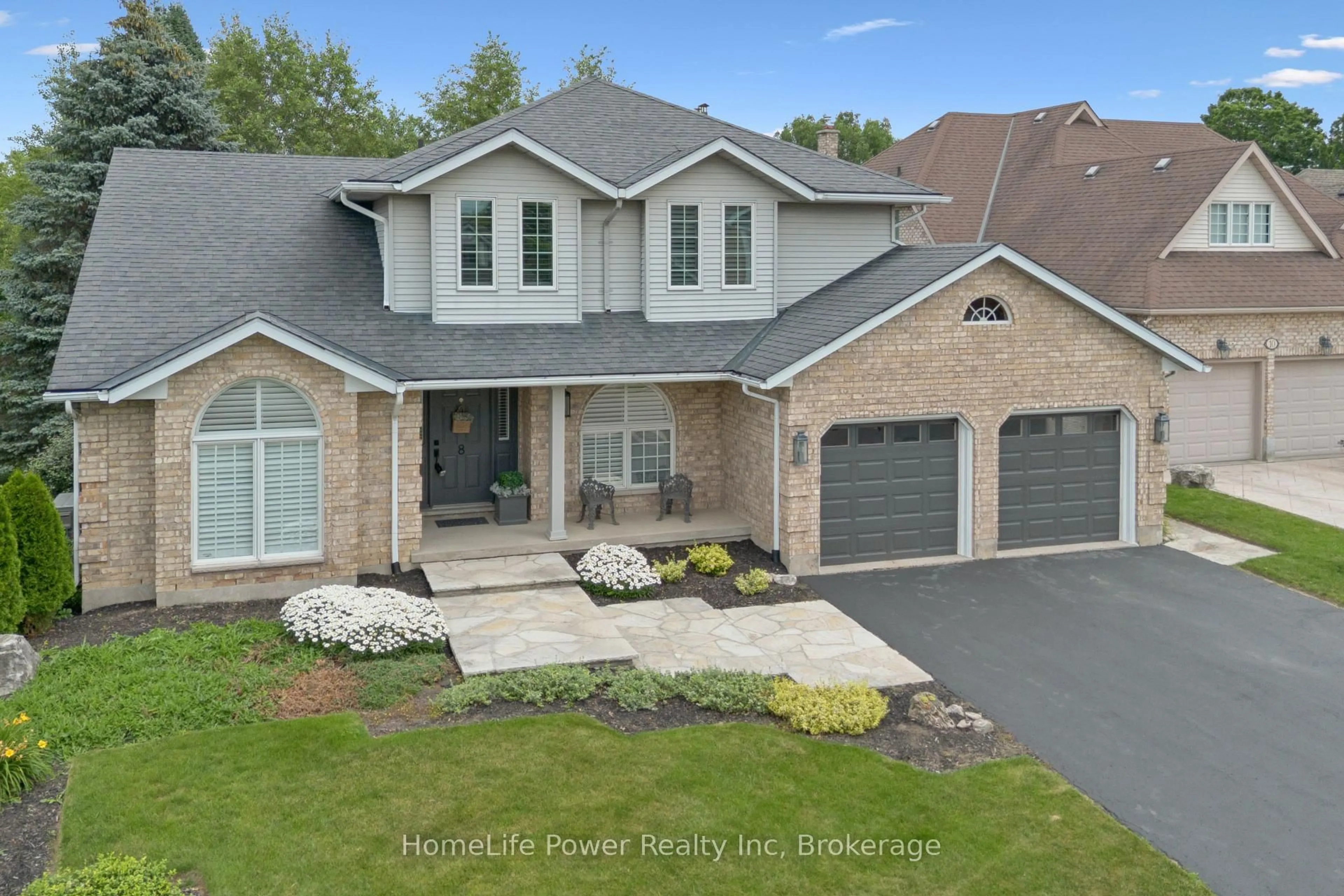 Home with brick exterior material, street for 8 Robin Rd, Guelph Ontario N1L 1A7