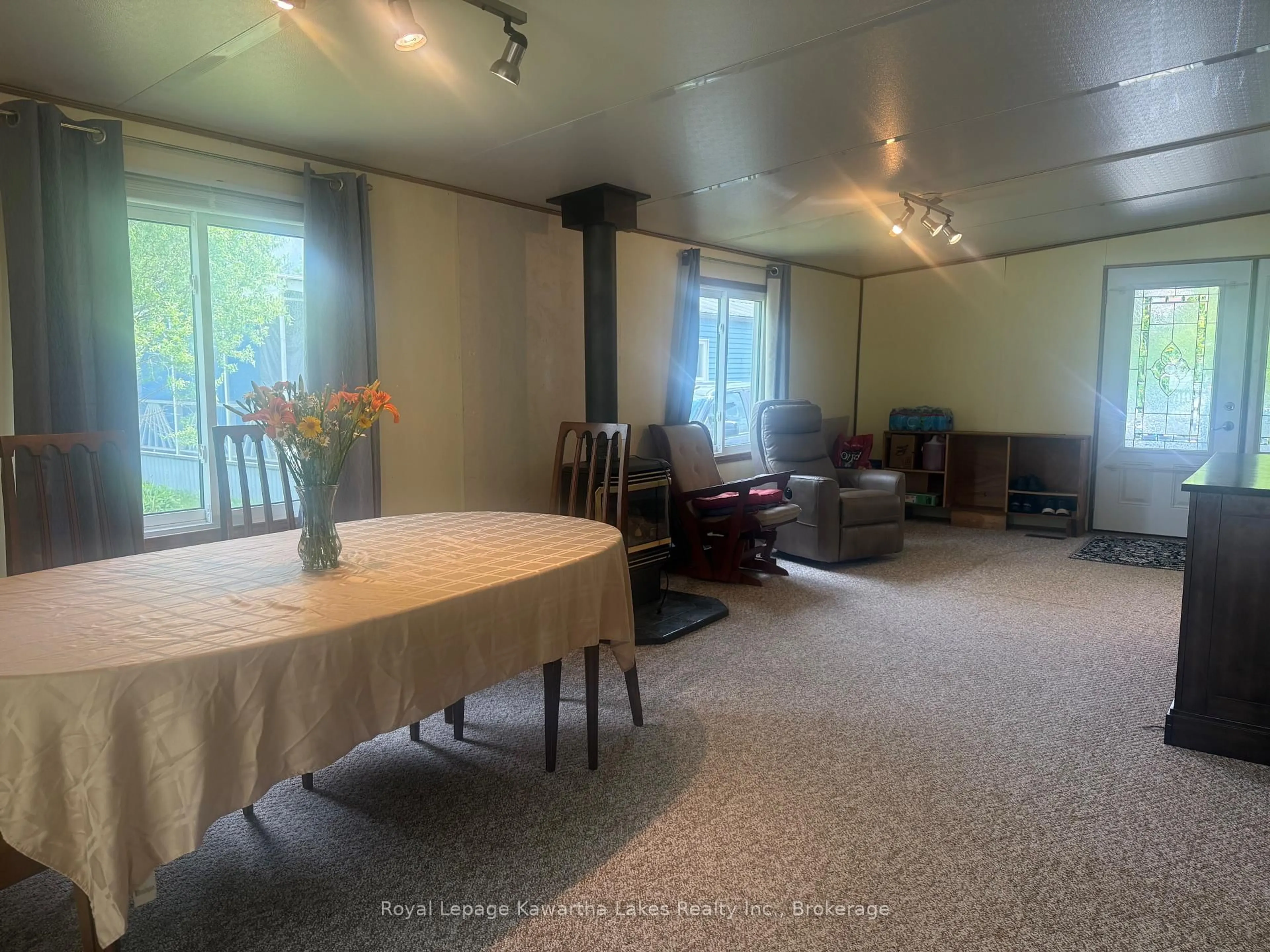 A pic of a room for 1802 County Rd 121 Rd, Kawartha Lakes Ontario K0M 1N0