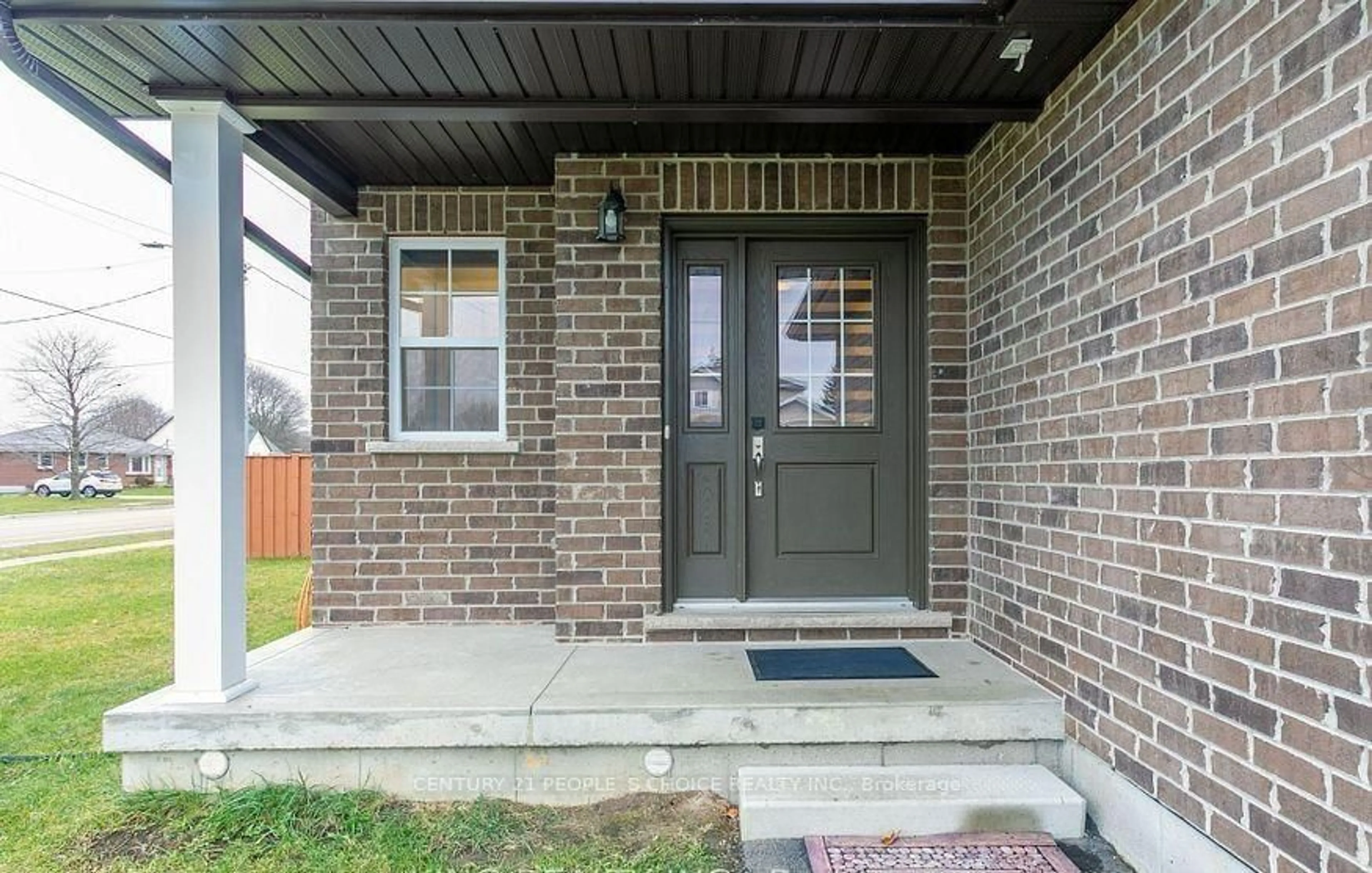 Home with brick exterior material, street for 1 Minler St, Ingersoll Ontario N5C 0C9