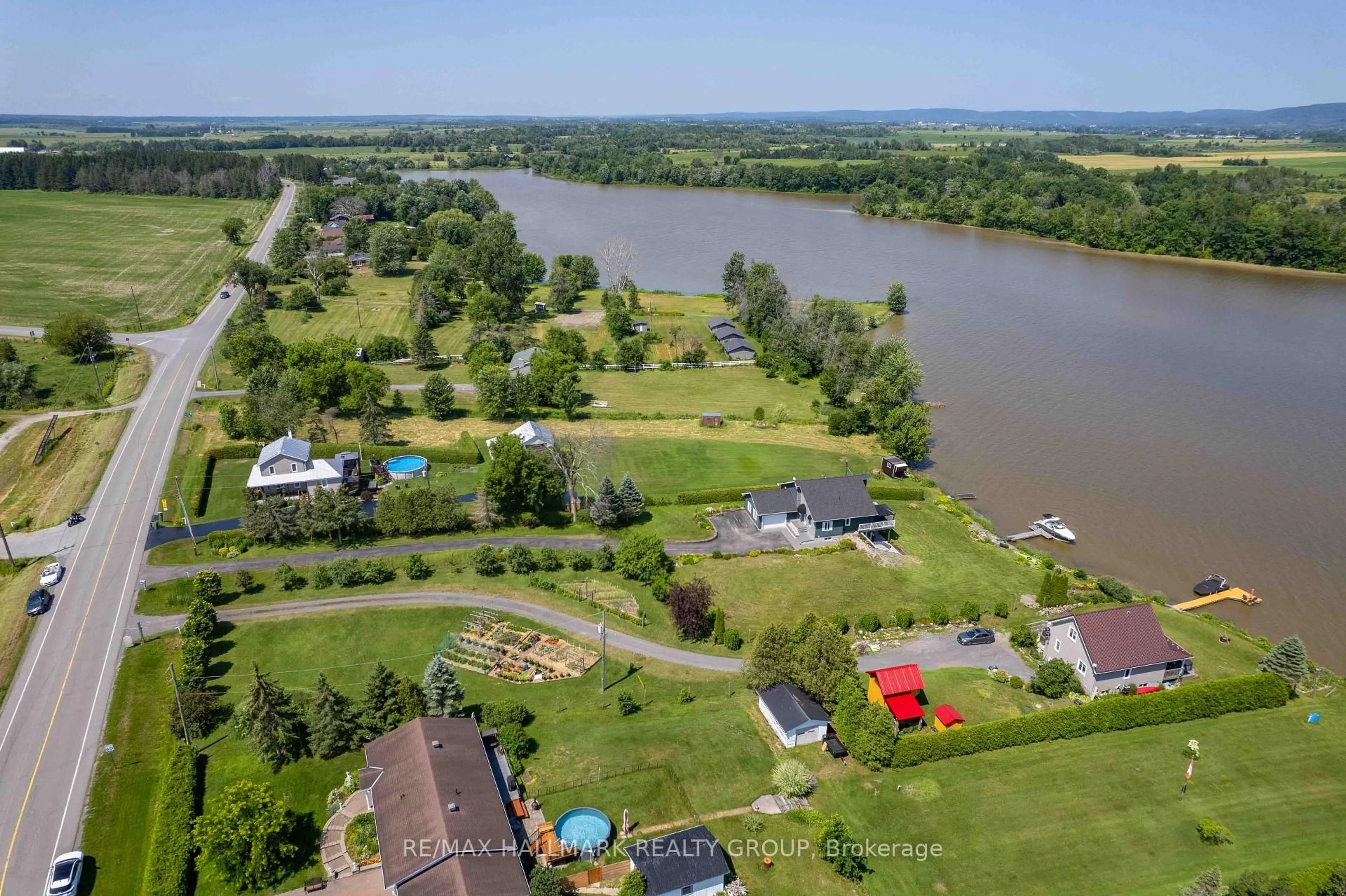A pic from outside/outdoor area/front of a property/back of a property/a pic from drone, water/lake/river/ocean view for 3020 BAY Rd, Champlain Ontario K0B 1A0