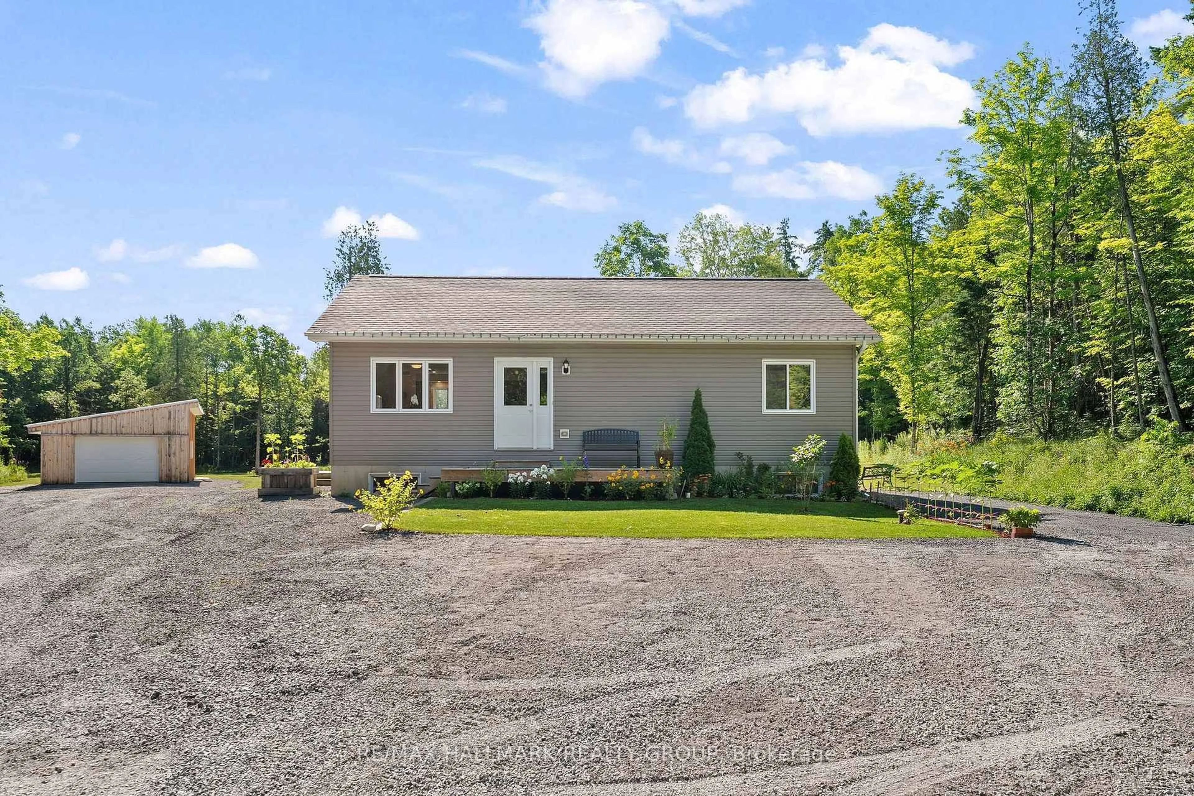 Unknown for 466 Stewartville Rd, White Lake Ontario K0A 3L0