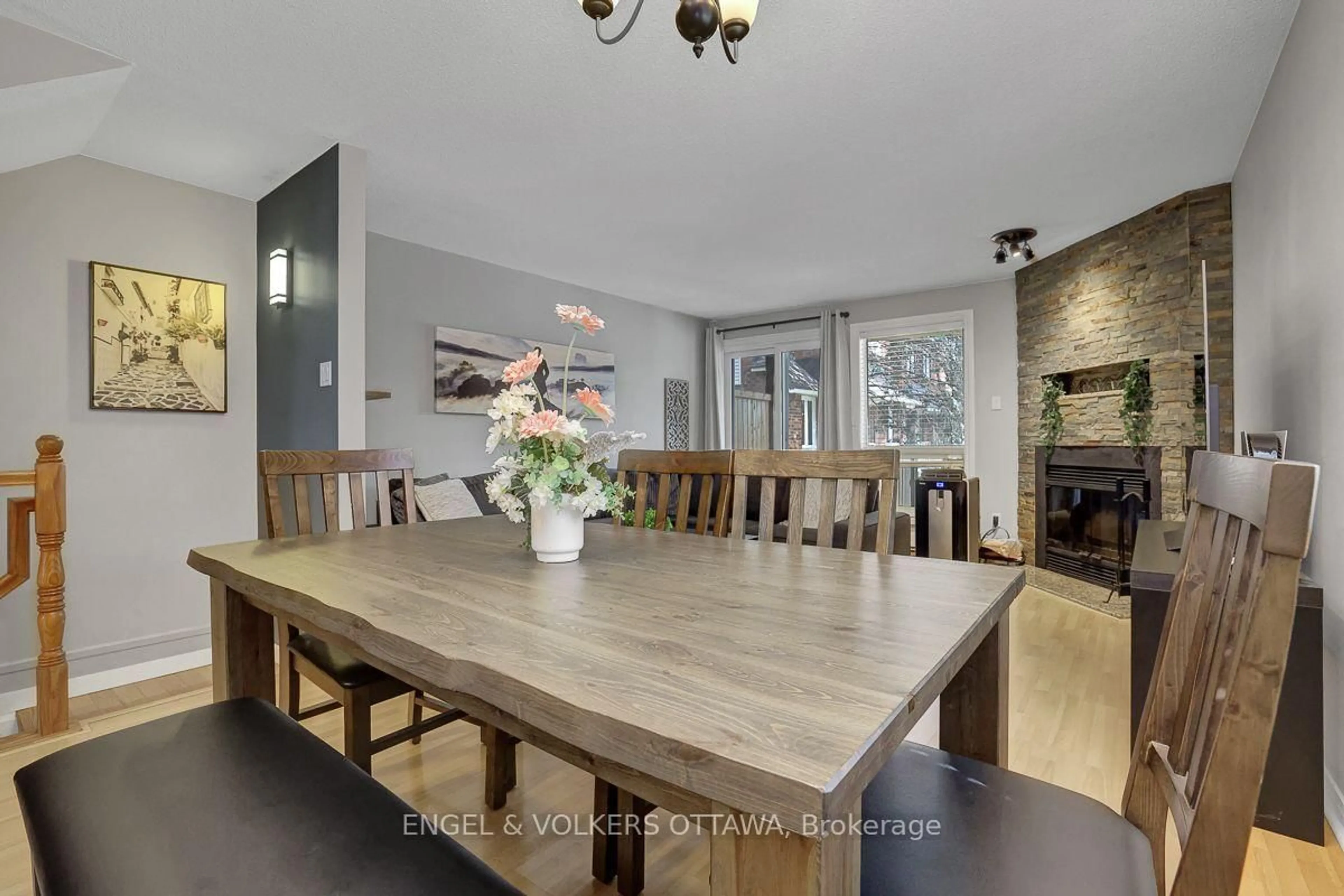 Dining room, unknown for 382 Briston Private, Ottawa Ontario K1G 5R2