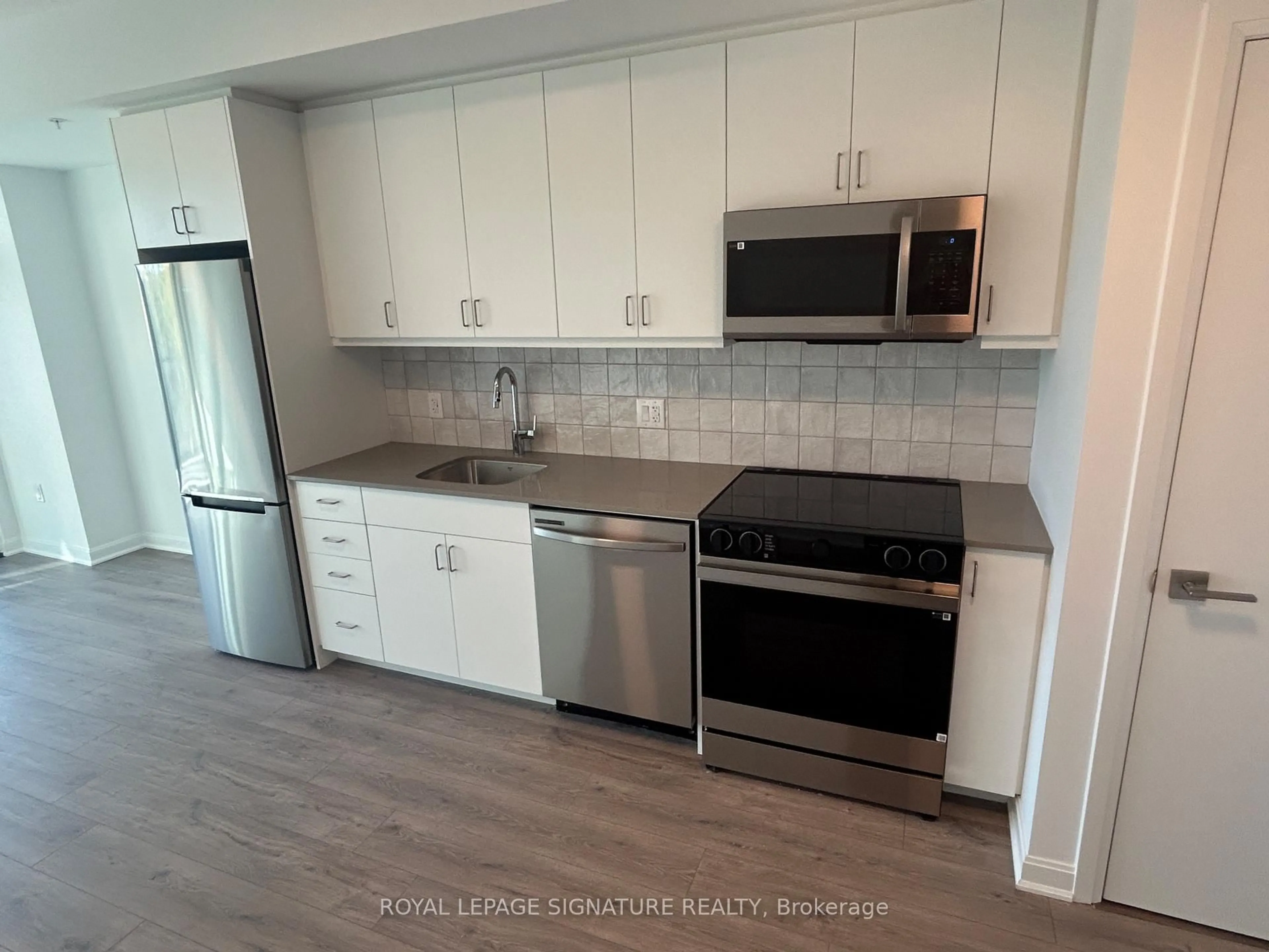 Standard kitchen, unknown for 223 Princess St #413, Kingston Ontario K7L 1B3