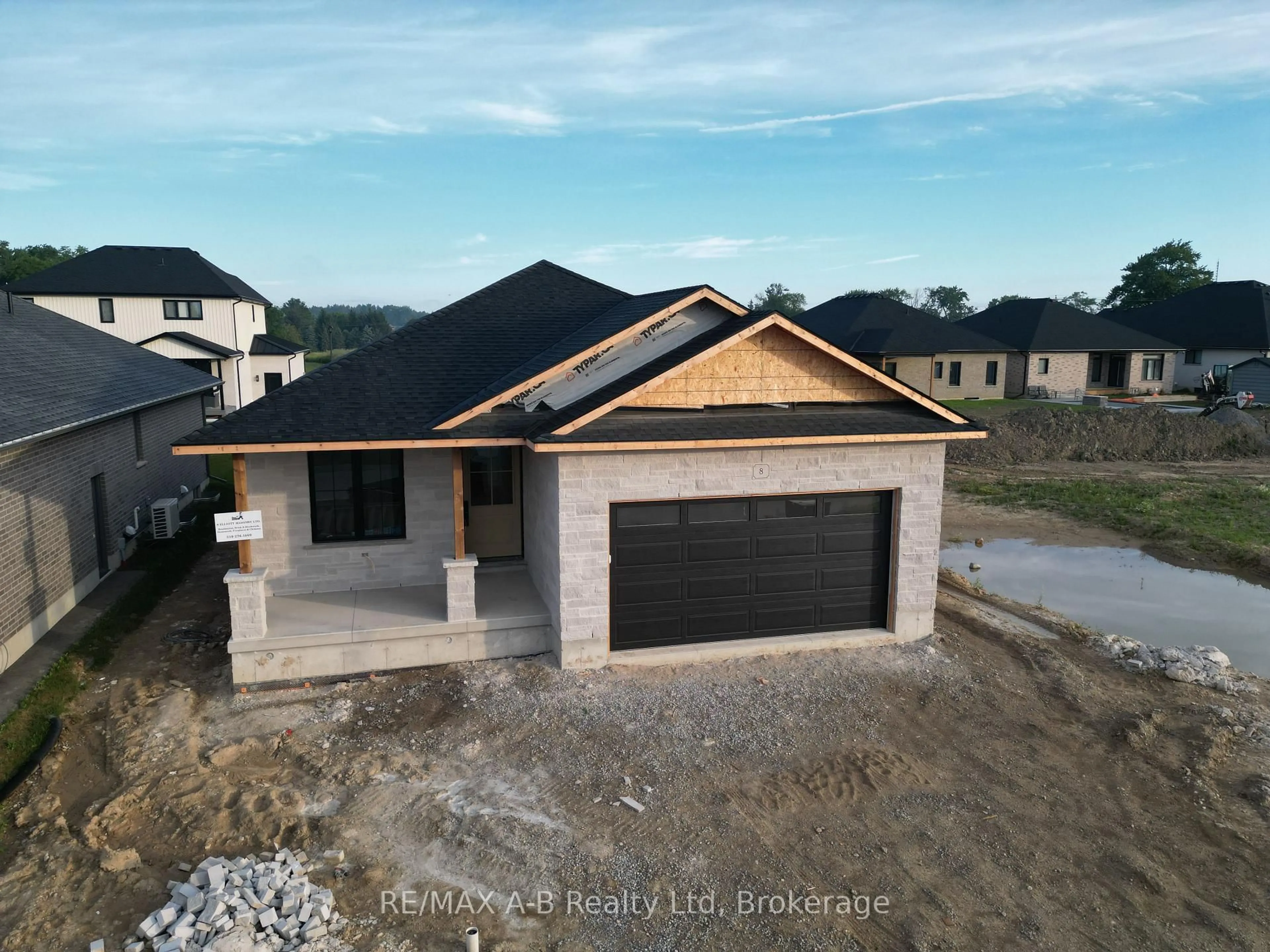 A pic from outside/outdoor area/front of a property/back of a property/a pic from drone, unknown for 8 Orchard Dr, Stratford Ontario N5A 0L1