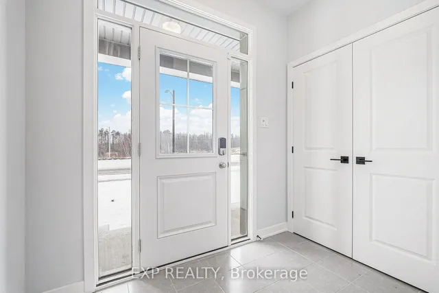 617 Bronze Copper Cres, Richmond 3