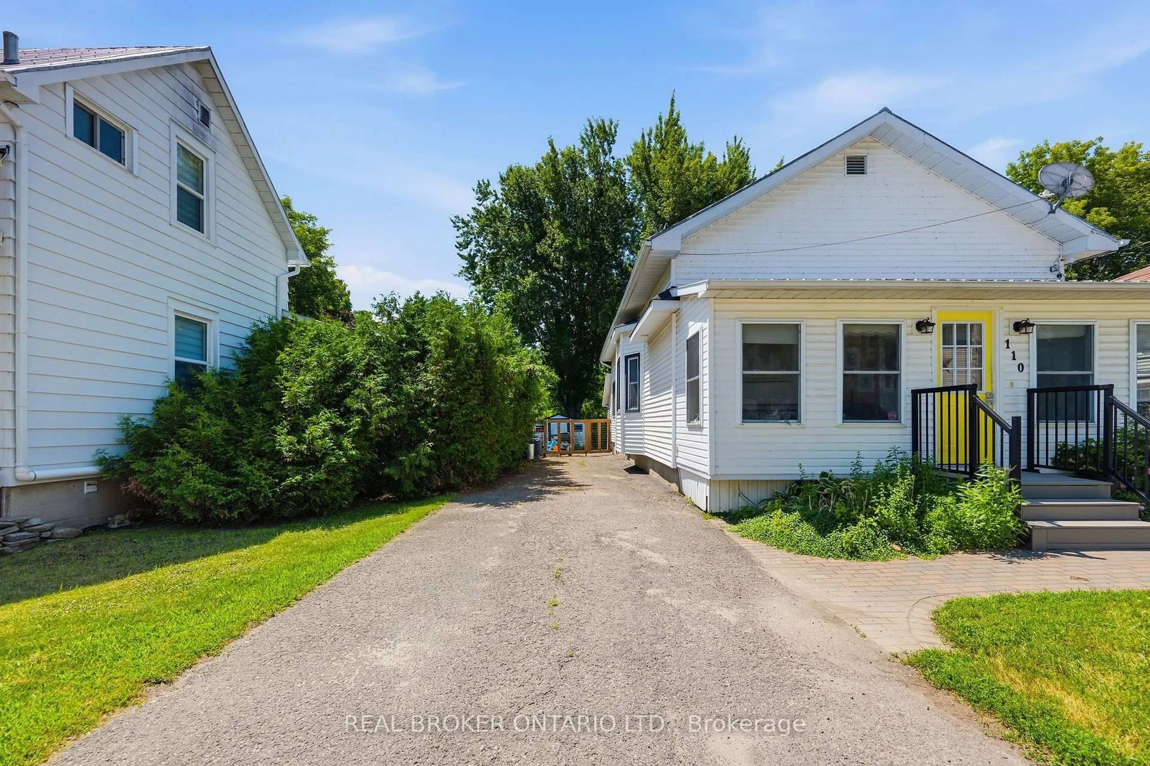 A pic from outside/outdoor area/front of a property/back of a property/a pic from drone, street for 110 Hagan St, North Grenville Ontario K0G 1S0
