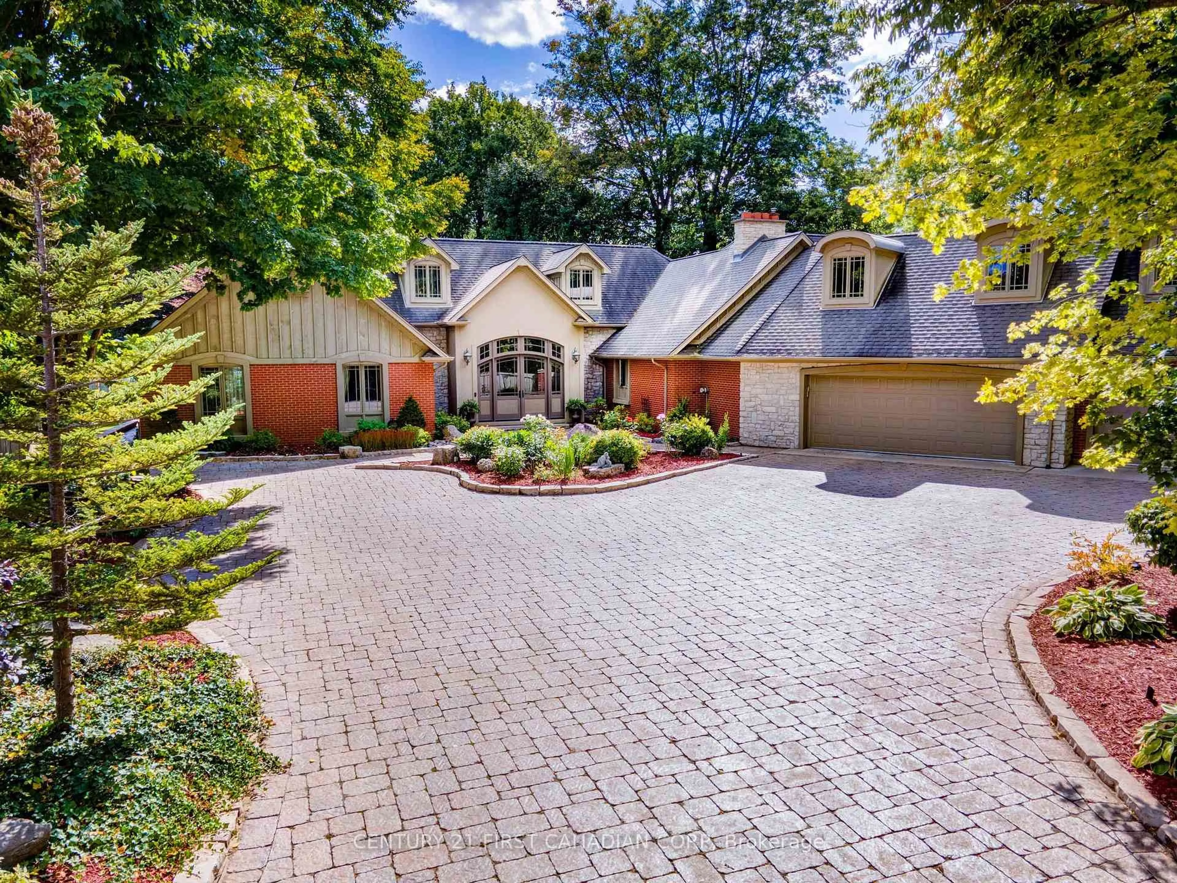 Home with brick exterior material, street for 20 Stubbs Crt, Tillsonburg Ontario N4G 4P5