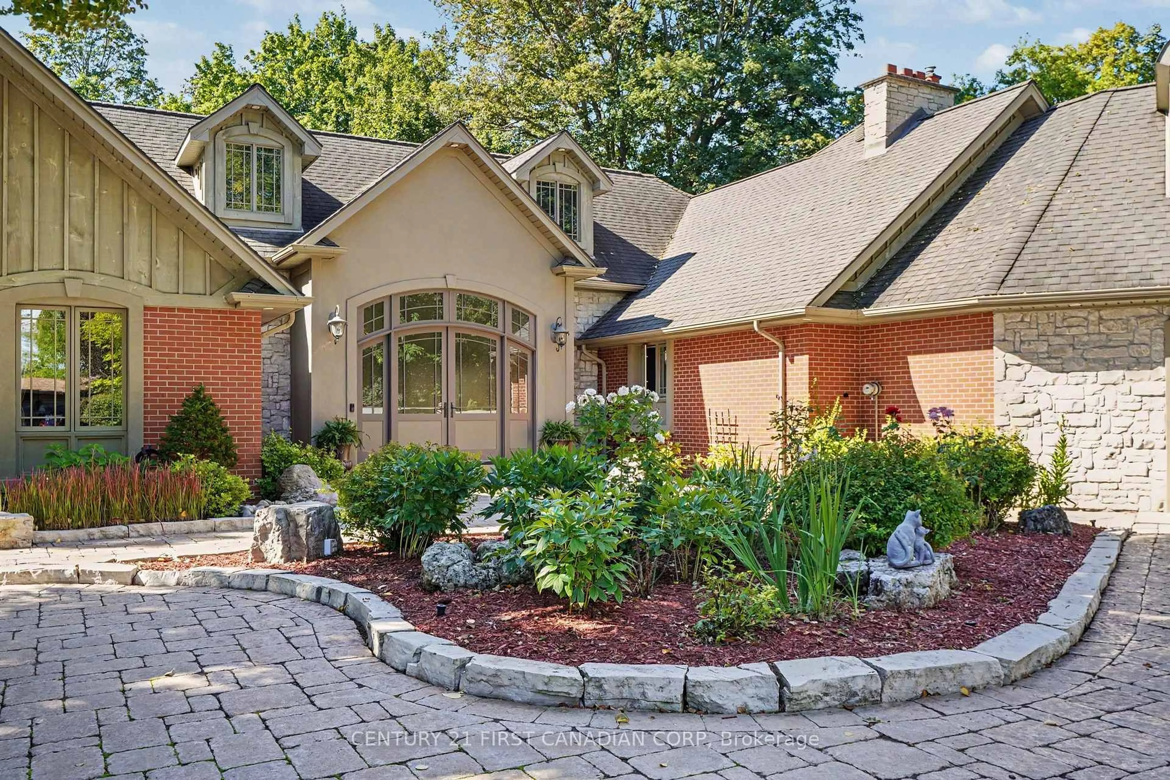 Home with brick exterior material, street for 20 Stubbs Crt, Tillsonburg Ontario N4G 4P5