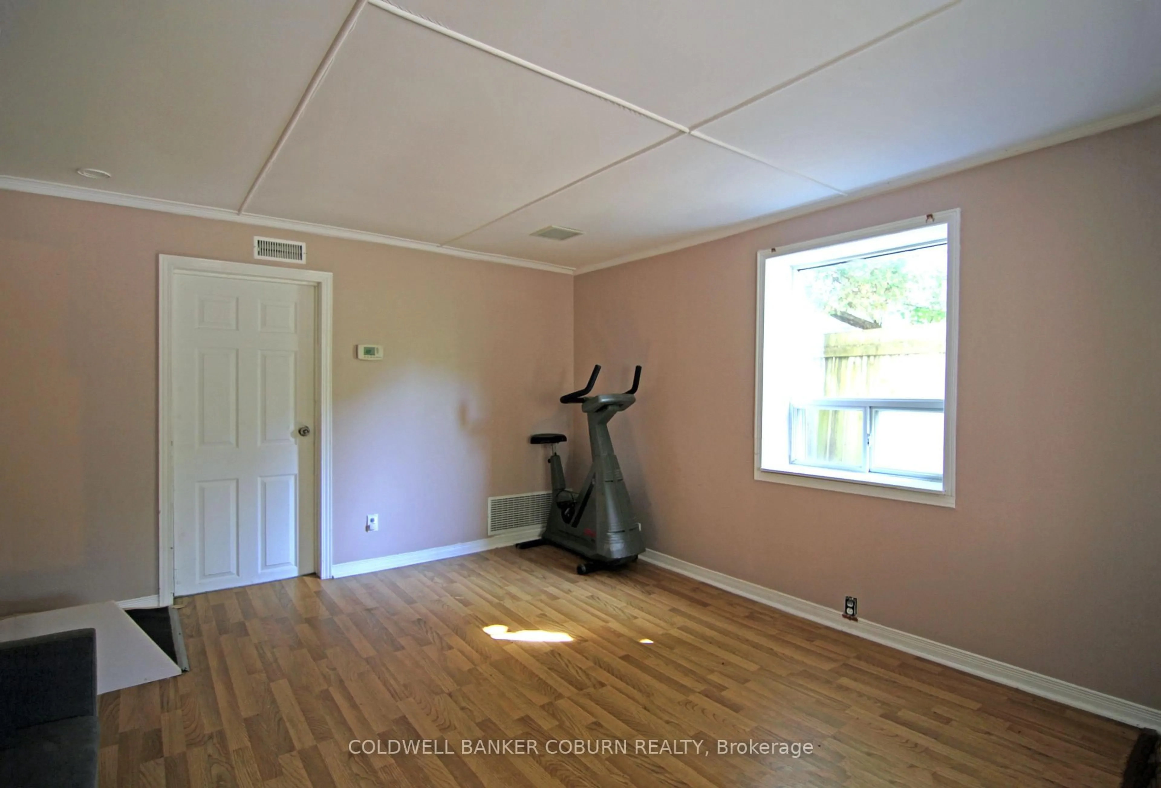 A pic of a room for 12381 County Rd 18 Rd, South Dundas Ontario K0C 2H0