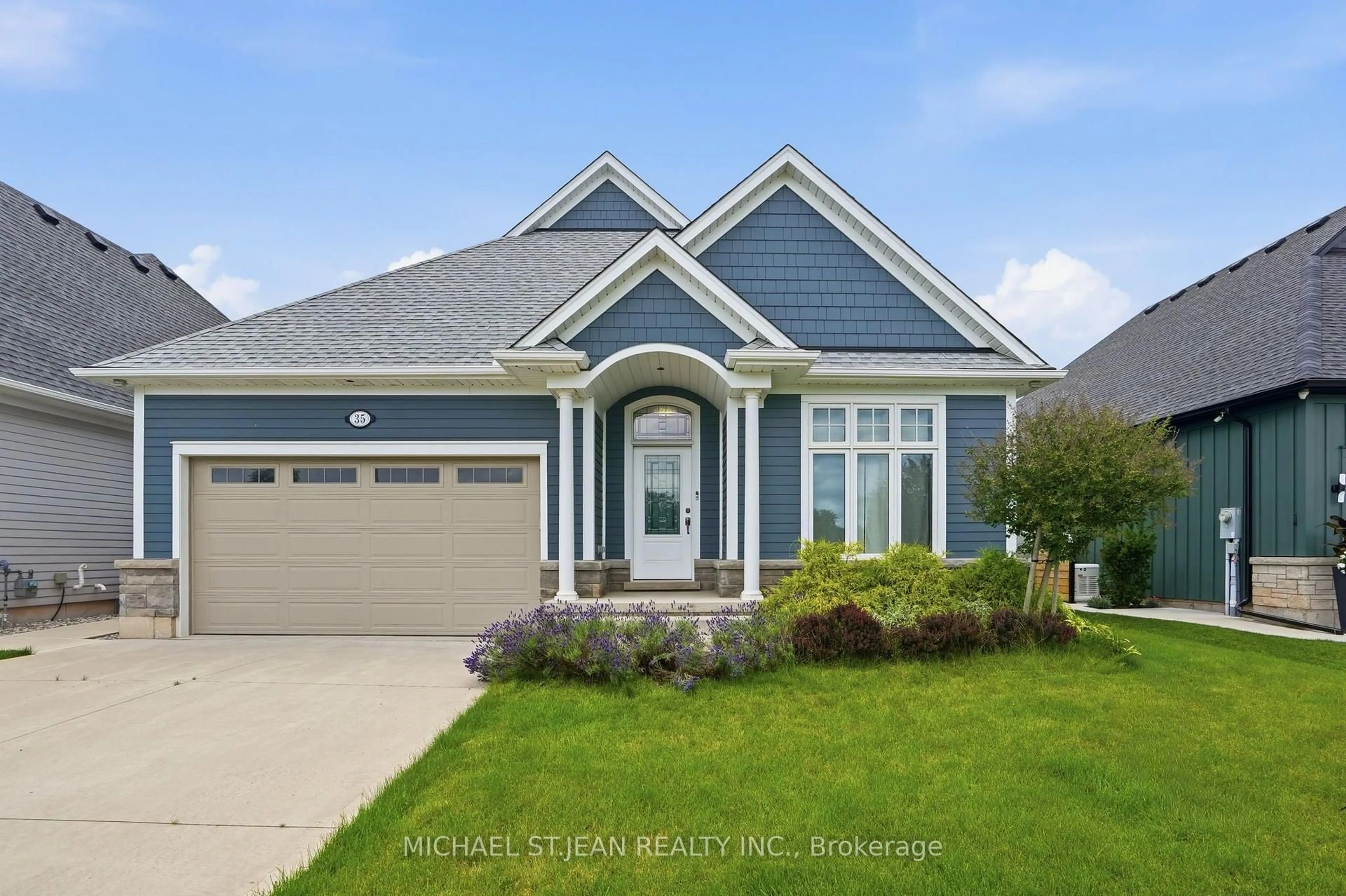 Home with vinyl exterior material, street for 35 Butlers Dr, Fort Erie Ontario L0S 1N0