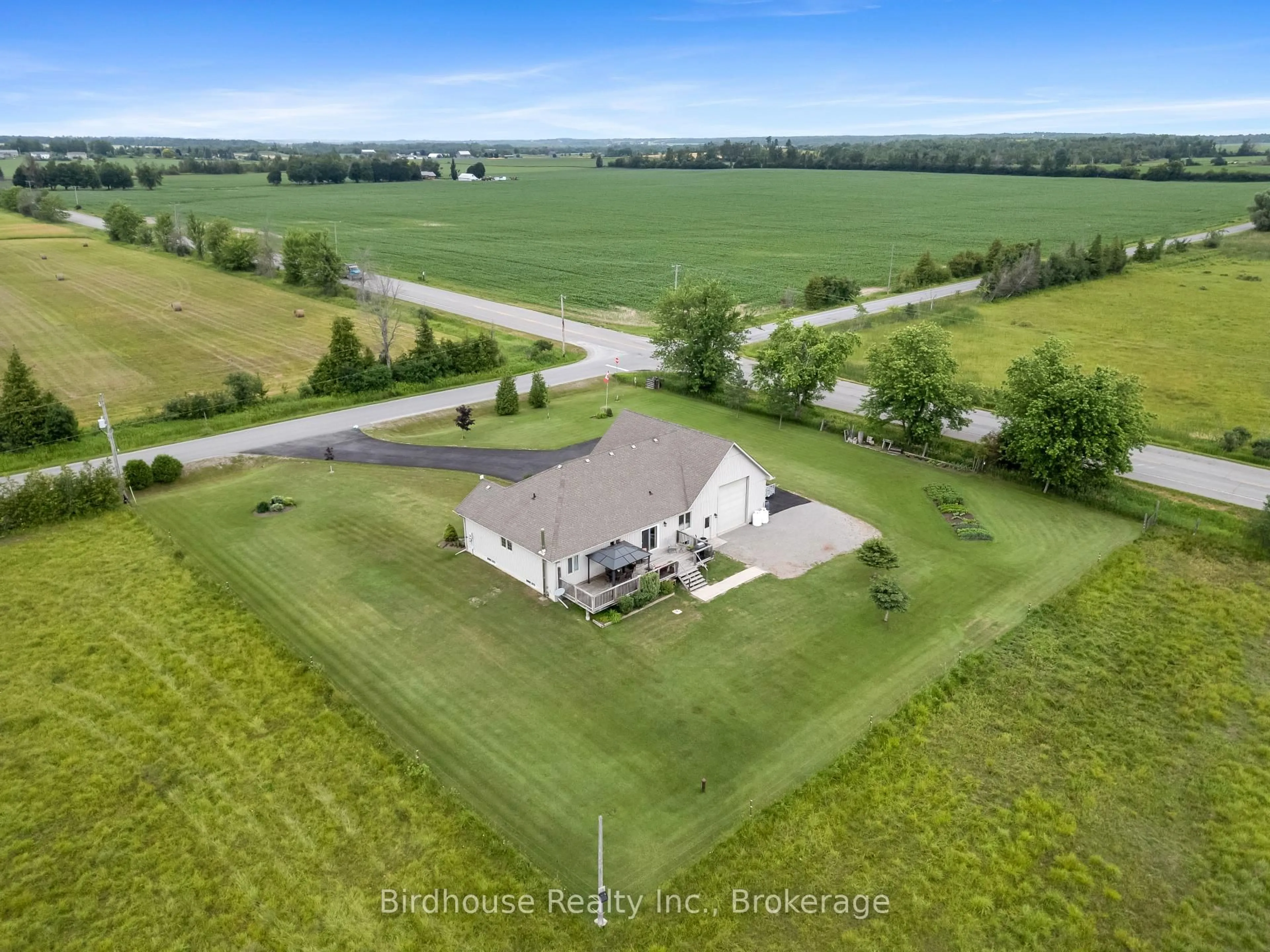 A pic from outside/outdoor area/front of a property/back of a property/a pic from drone, unknown for 908 Tracey's Hill Rd, Kawartha Lakes Ontario K0L 2W0