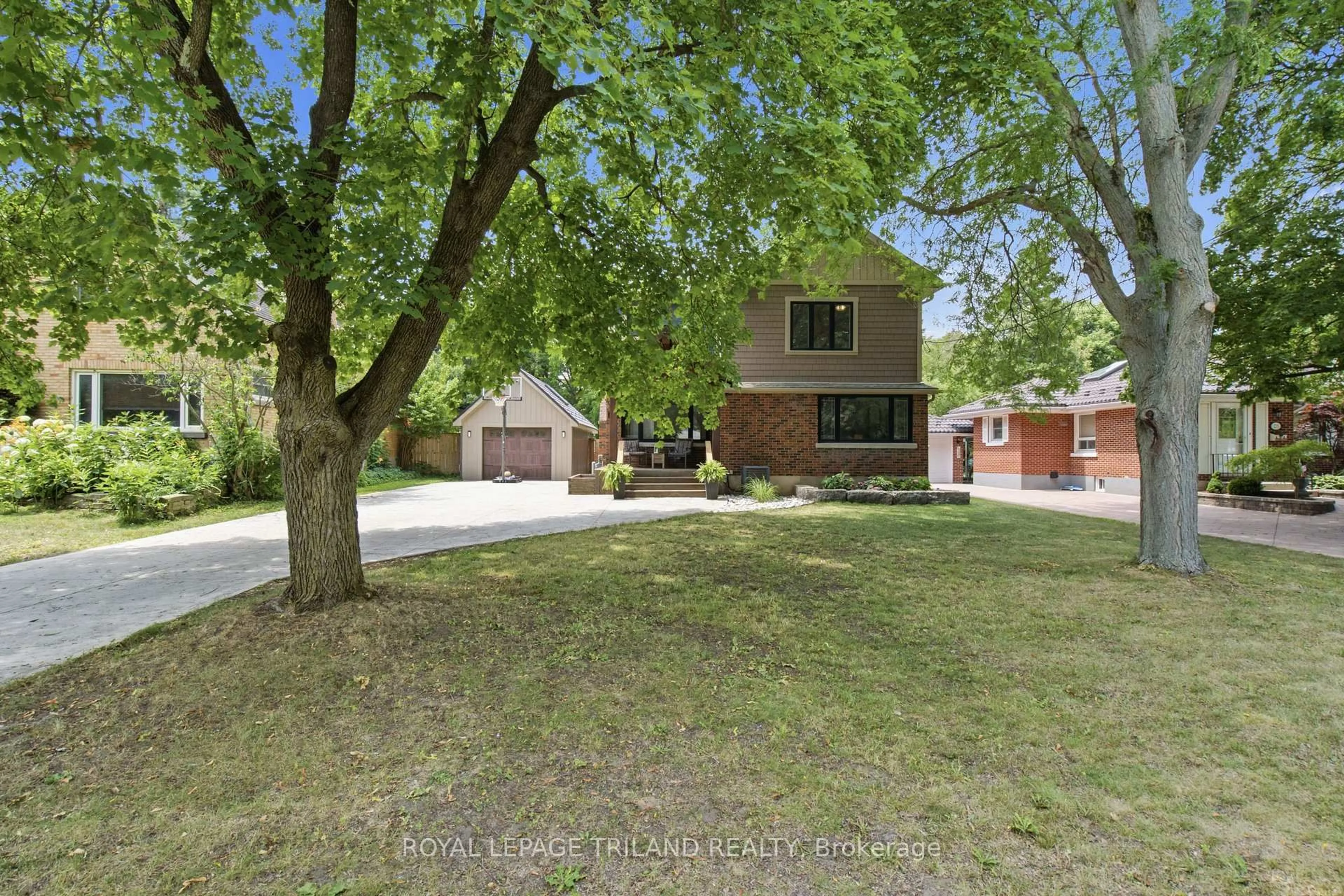 Unknown for 279 Stephen St, London South Ontario N6K 2M9