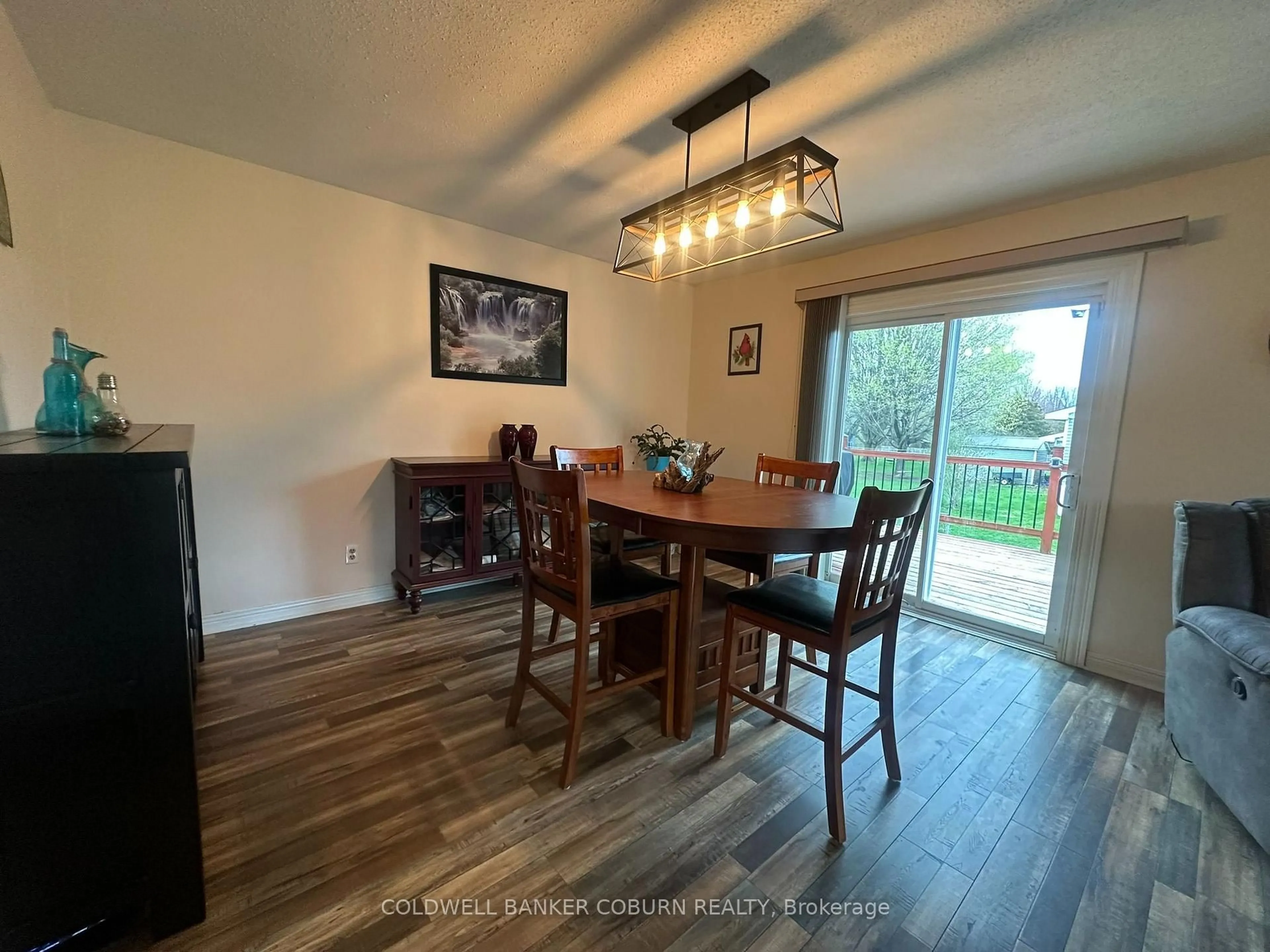 Dining room, wood/laminate floor for 5429 County Road 16 Brinston Rd, South Dundas Ontario K0E 1K0