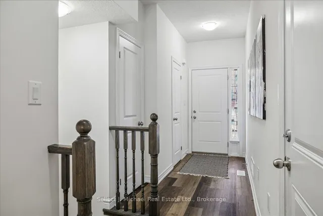 24 Cleland Ave, Hamilton 4