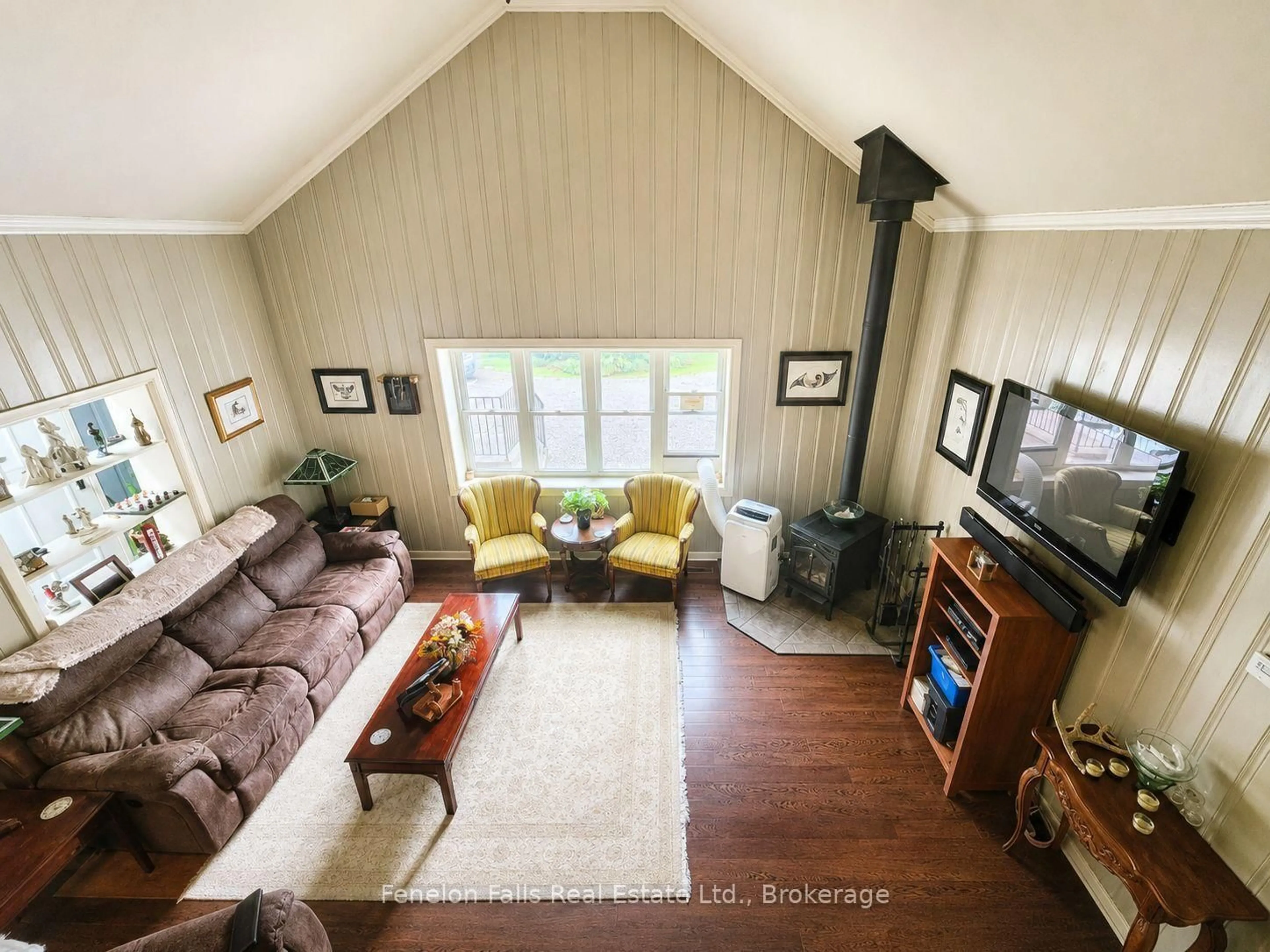 Living room with furniture, unknown for 6 Fell Station Dr, Kawartha Lakes Ontario K0M 1N0