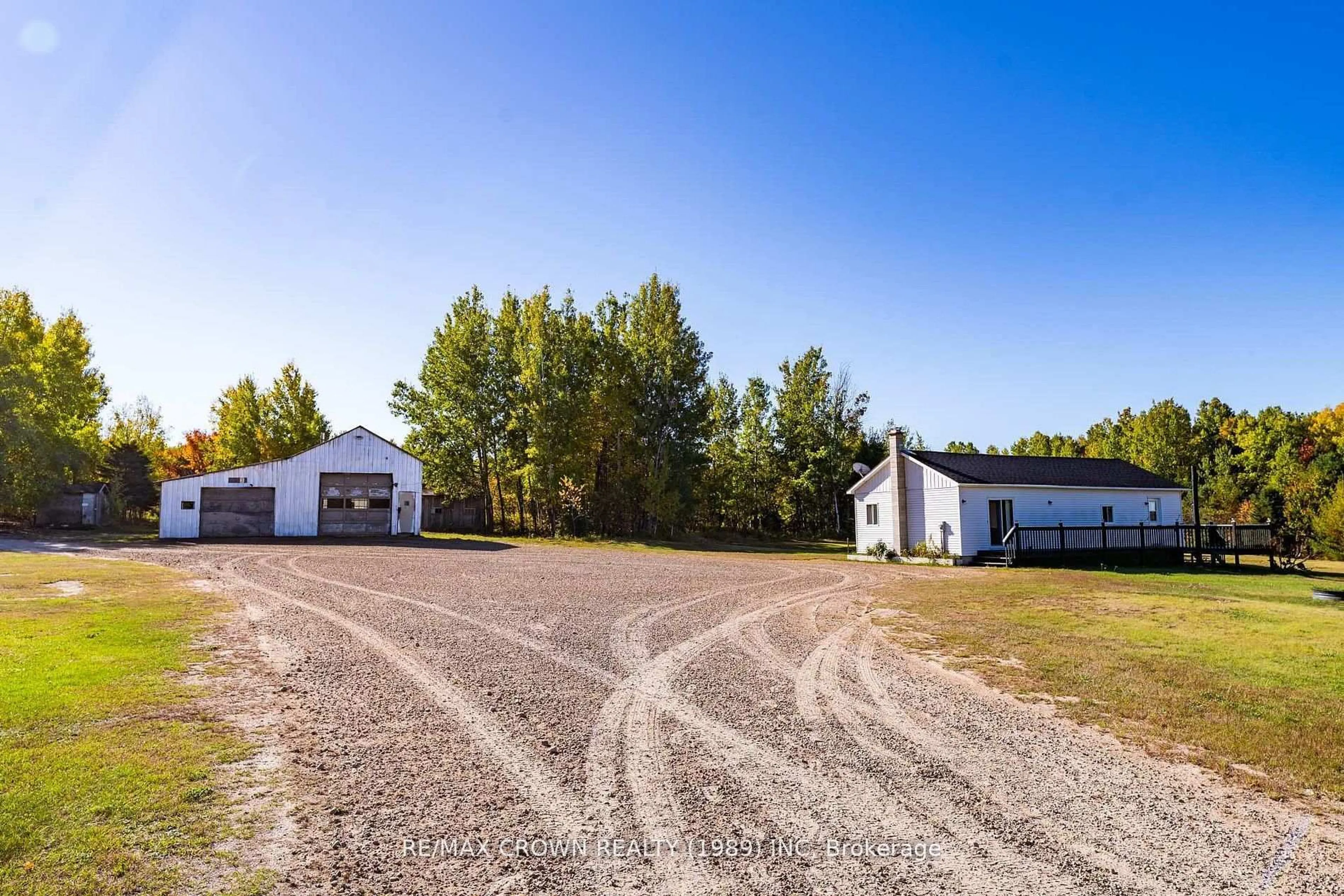 A pic from outside/outdoor area/front of a property/back of a property/a pic from drone, unknown for 936 Laplante Rd, Bonfield Ontario P0H 2H0