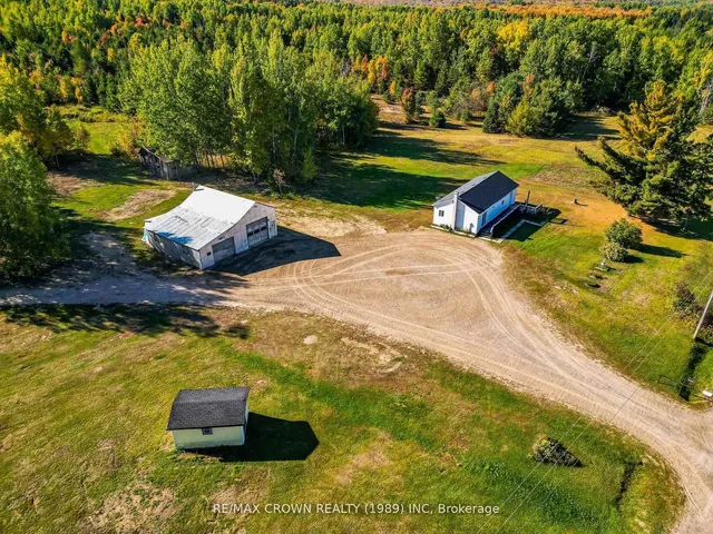936 Laplante Rd, Bonfield 2