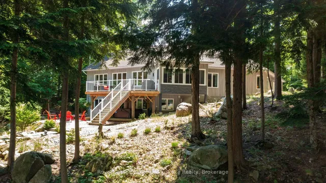 1047 Brandy Crest Rd, Muskoka Lakes 5