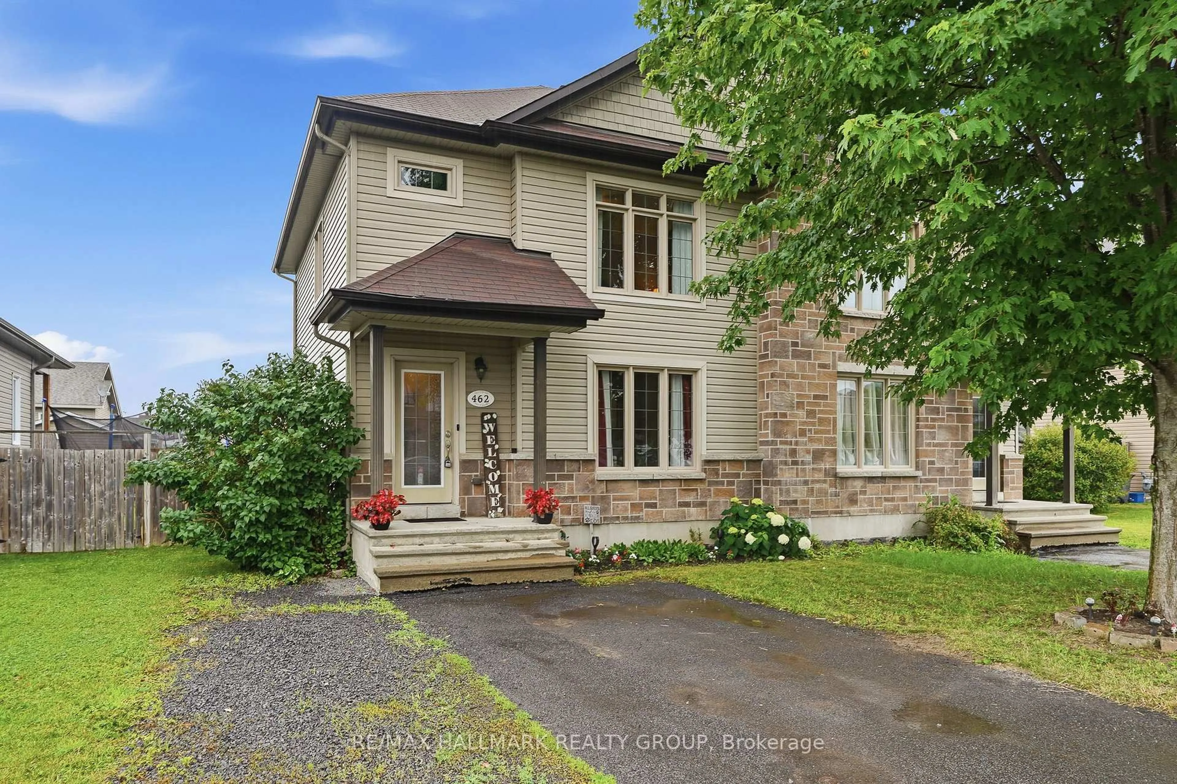 Home with brick exterior material, street for 462 DENIS St, Alfred and Plantagenet Ontario K0A 3K0