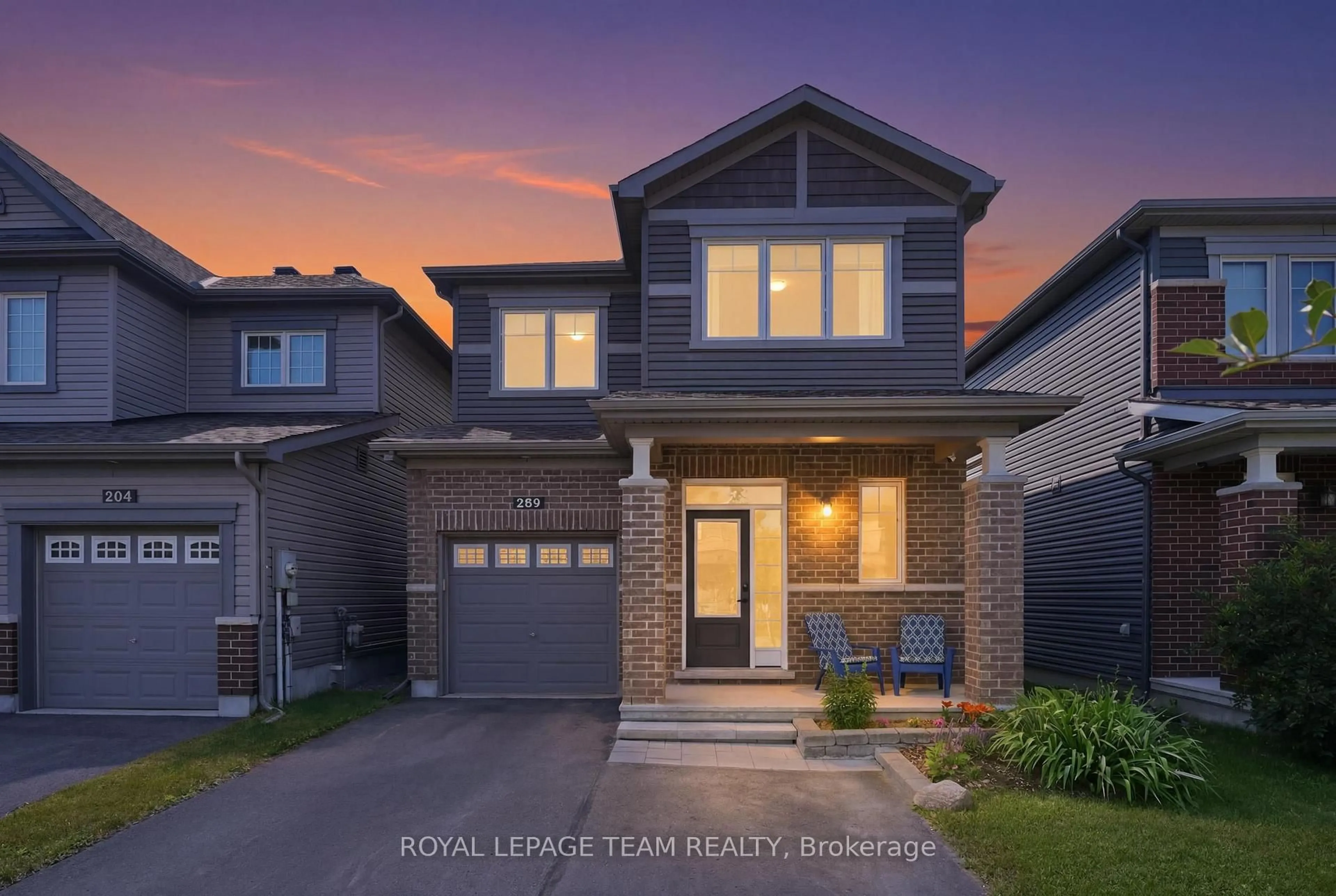 Home with brick exterior material, street for 262 Hepatica Way, Ottawa Ontario K4A 0Y9