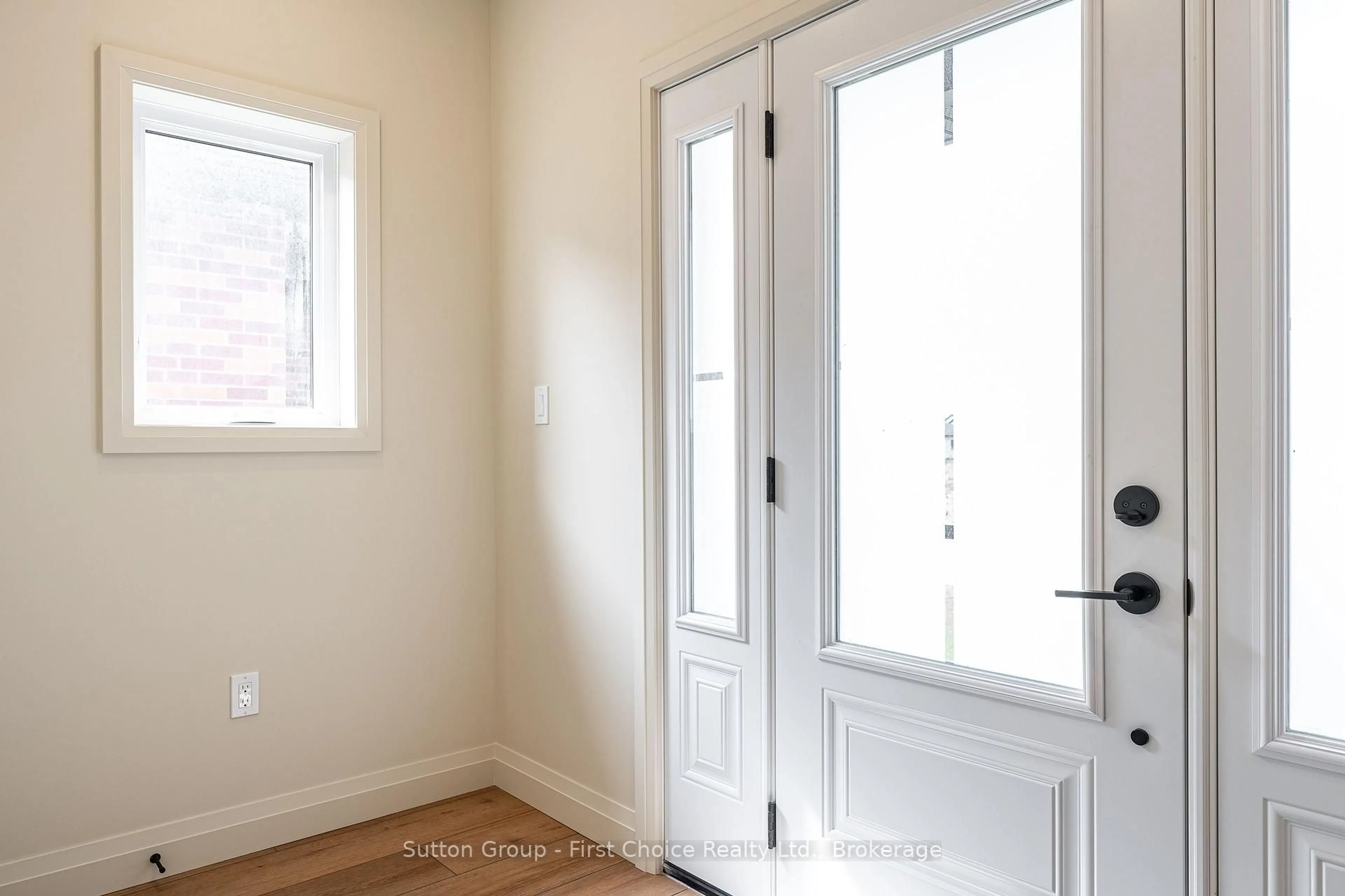 Indoor entryway for 95 Kenton St, West Perth Ontario N0K 1N0