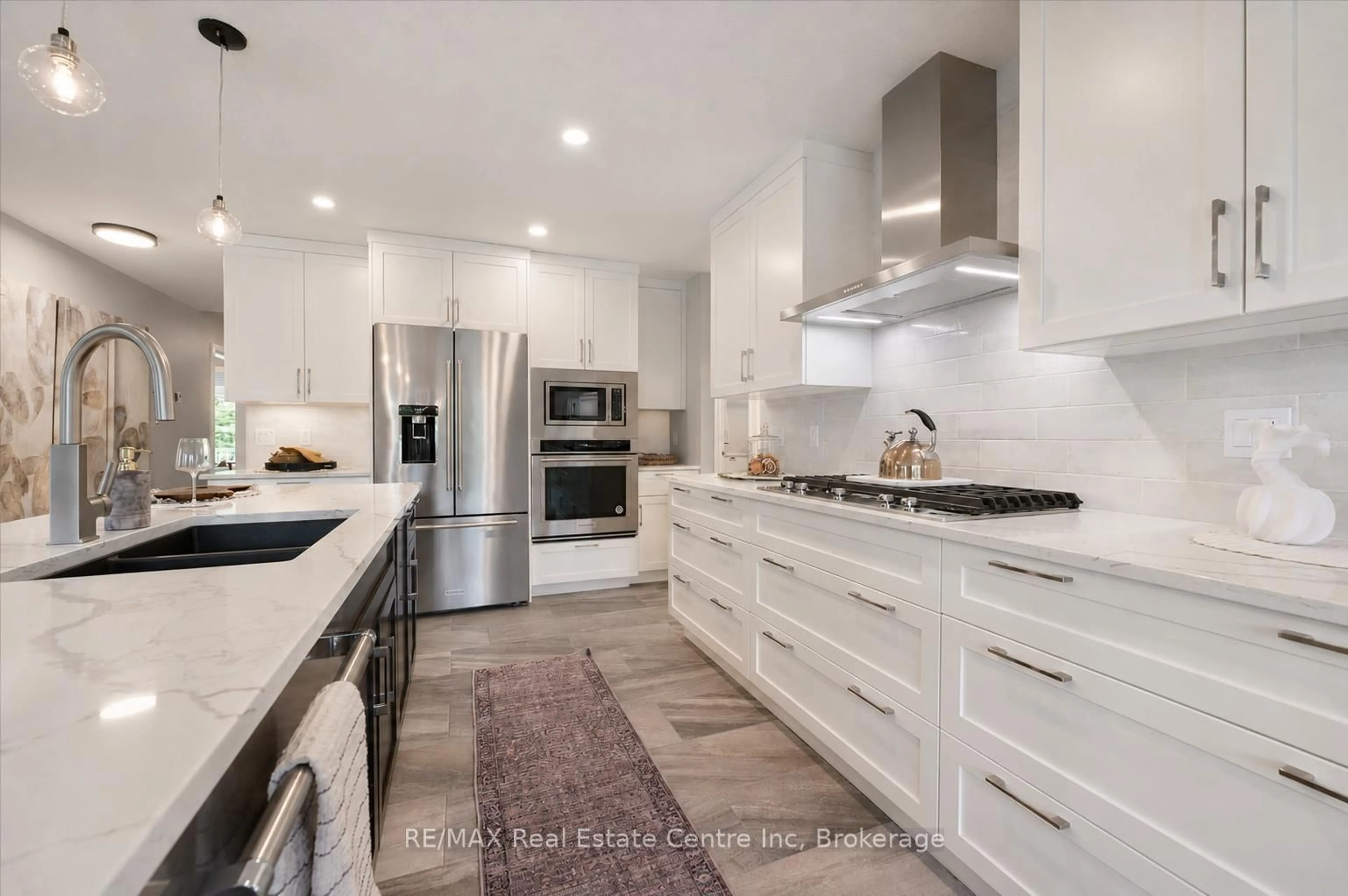 Contemporary kitchen, ceramic/tile floor for 33 Waterloo St, Centre Wellington Ontario N0B 1S0