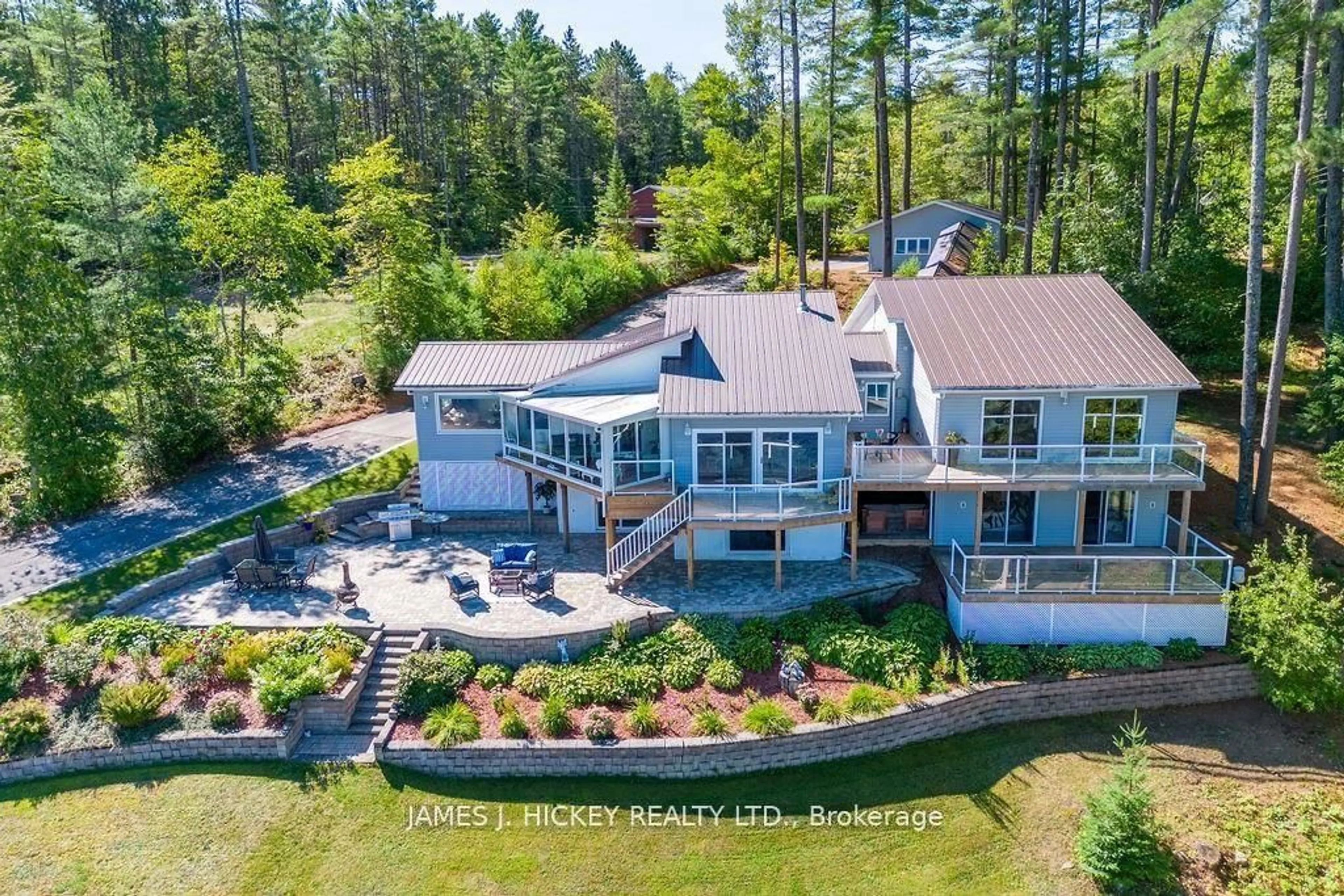 A pic from outside/outdoor area/front of a property/back of a property/a pic from drone, water/lake/river/ocean view for 294 Lau-Ren Rd, Deep River Ontario K0J 1P0