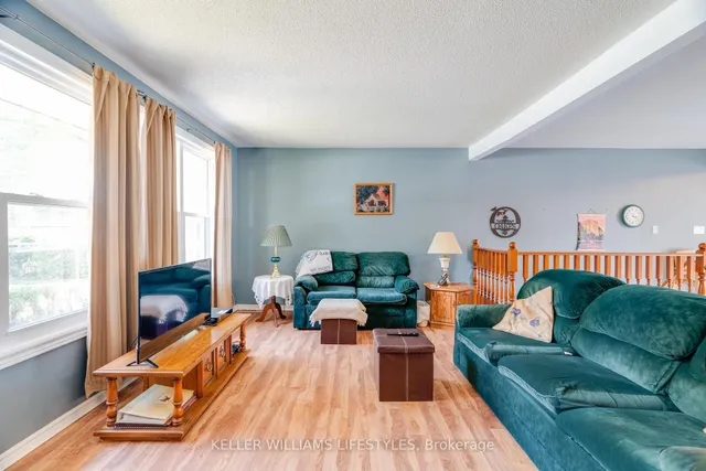 288 Carrie St, Strathroy-Caradoc 5