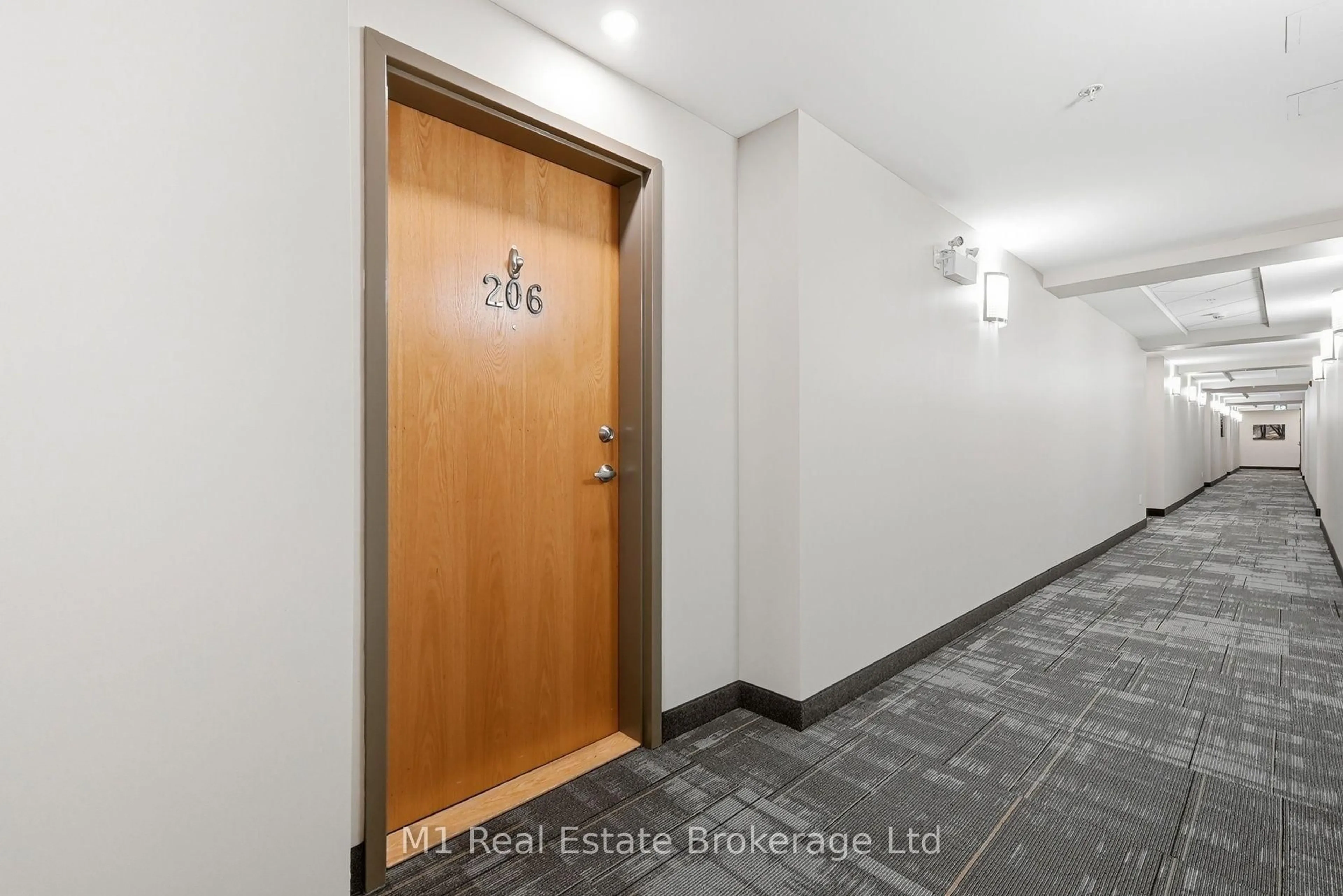 Indoor foyer for 23 Stumpf St #206, Centre Wellington Ontario N0B 1S0