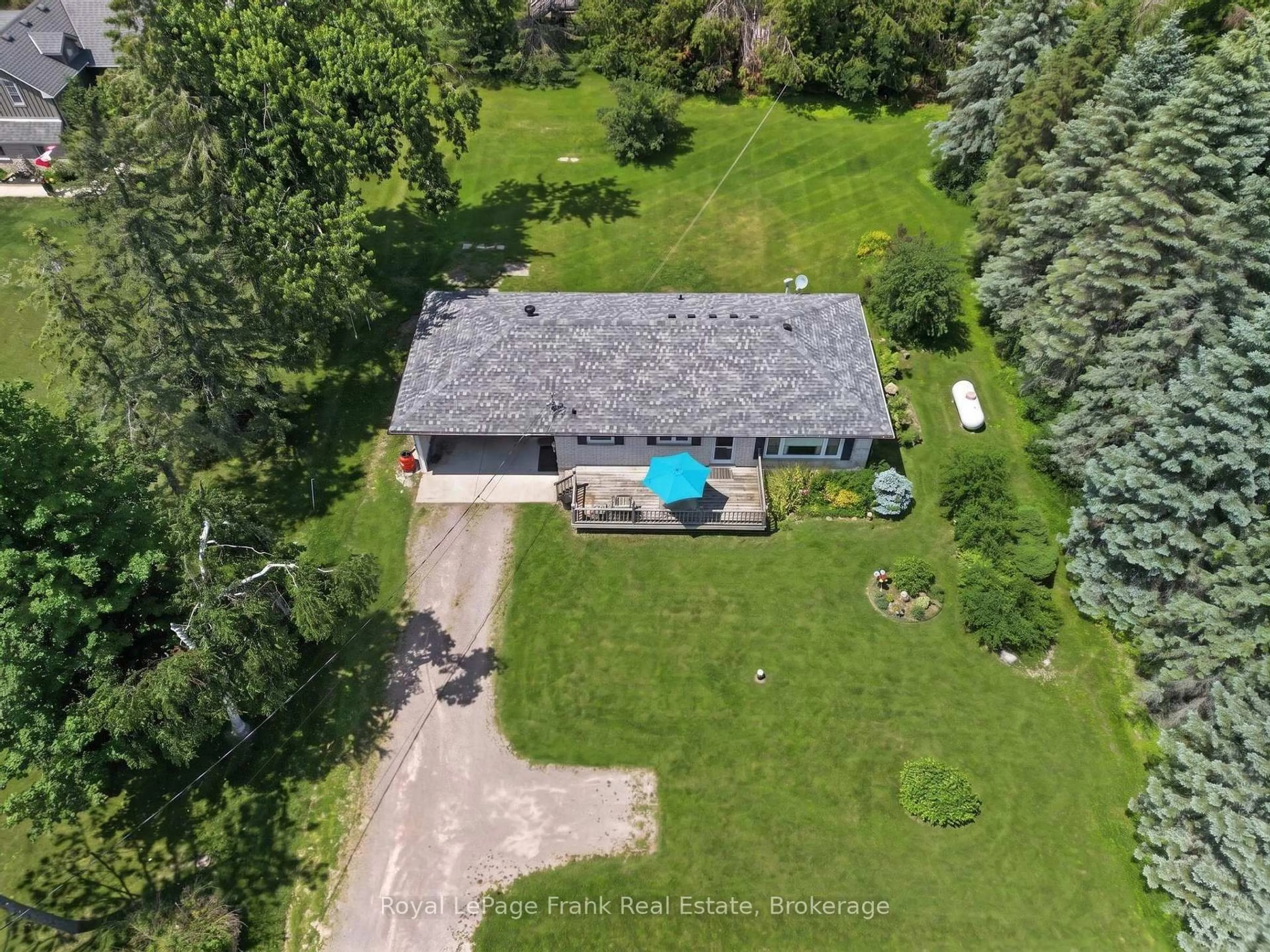 A pic from outside/outdoor area/front of a property/back of a property/a pic from drone, unknown for 1834 7th Line, Selwyn Ontario K9J 6X5