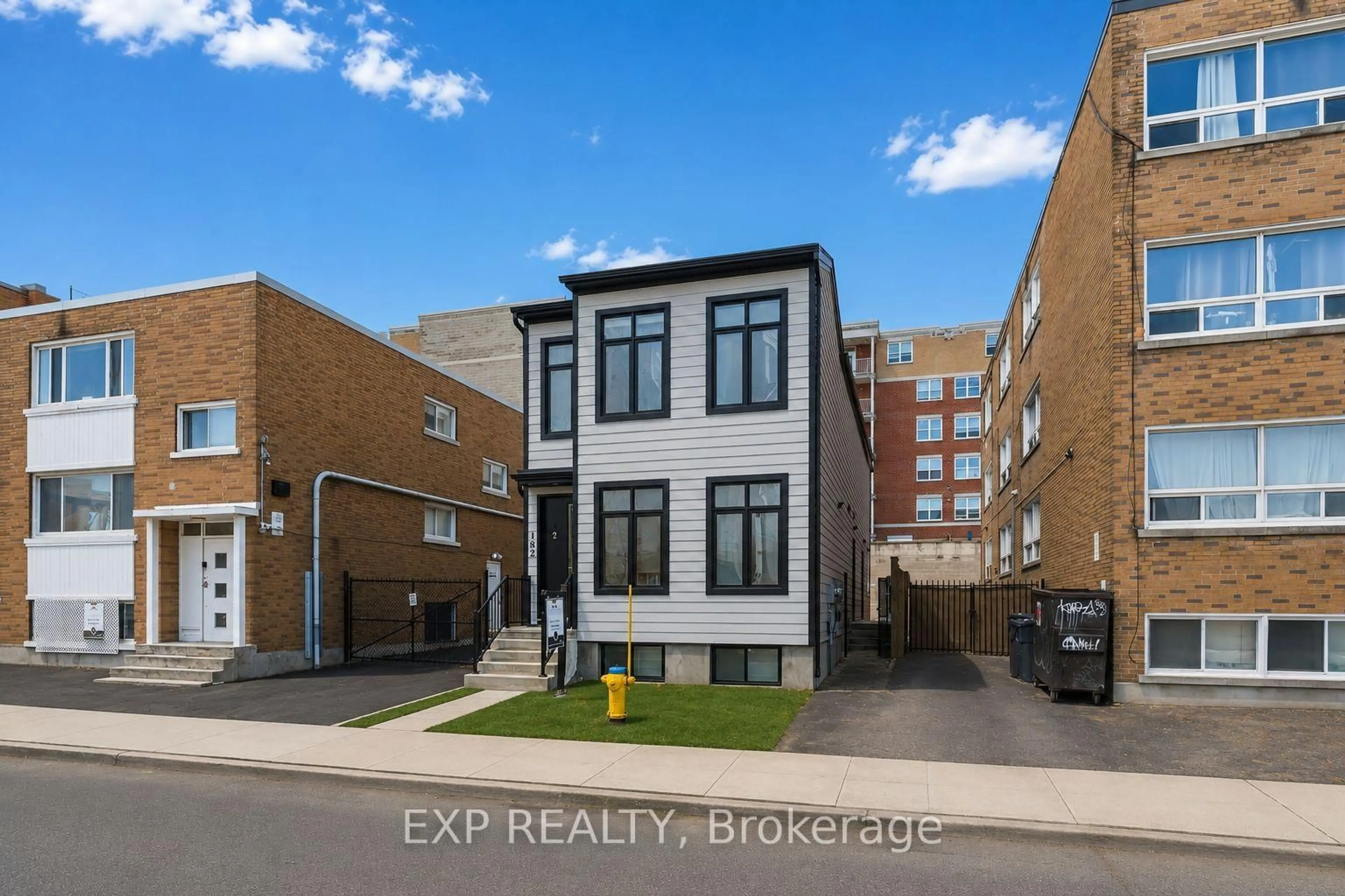 Home with brick exterior material, street for 182 Murray St, Ottawa Ontario K1N 5M8